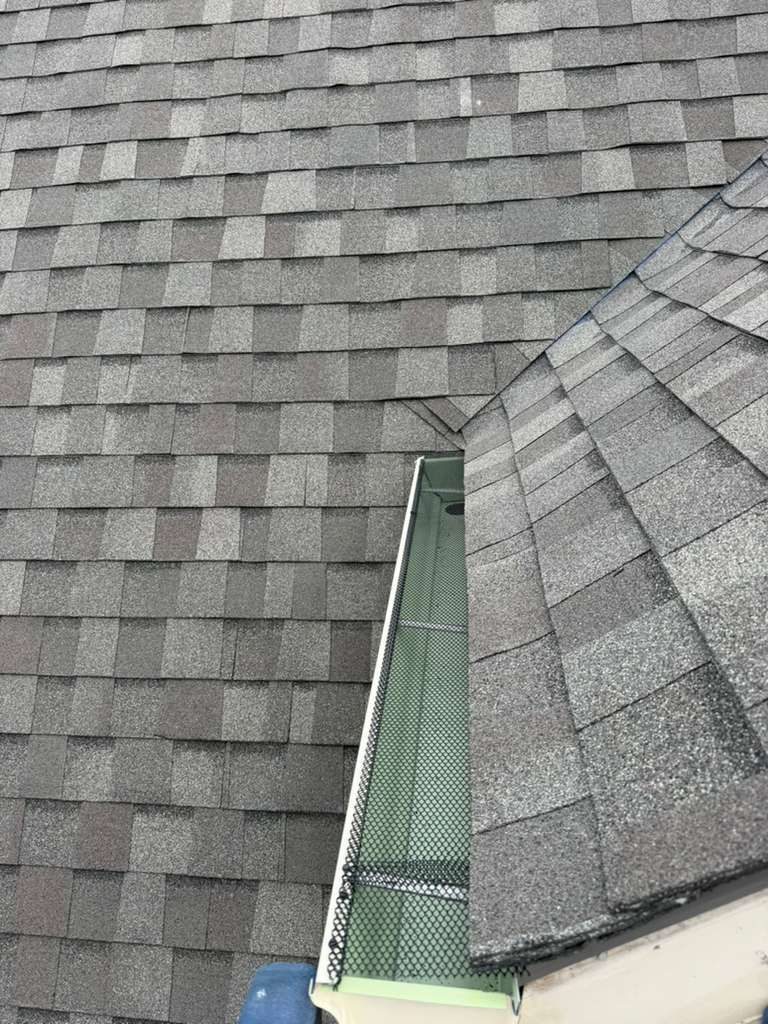 Project in Dallas by Armor Roofing | Exteriors