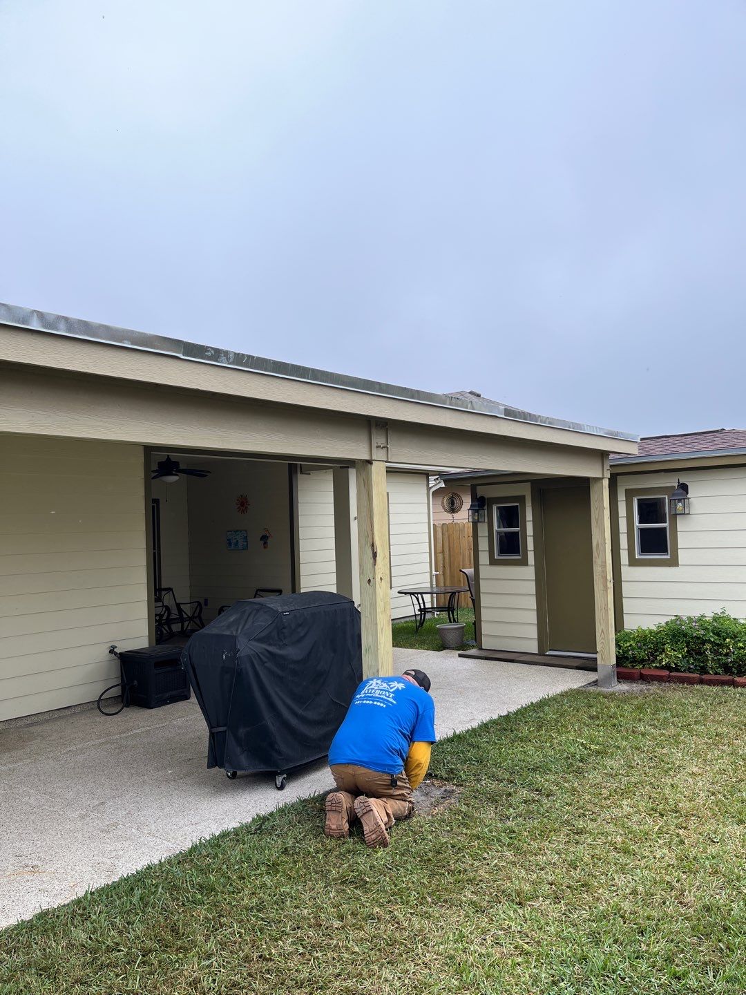 Retirement Shade  by Bayfront Roofing and Construction