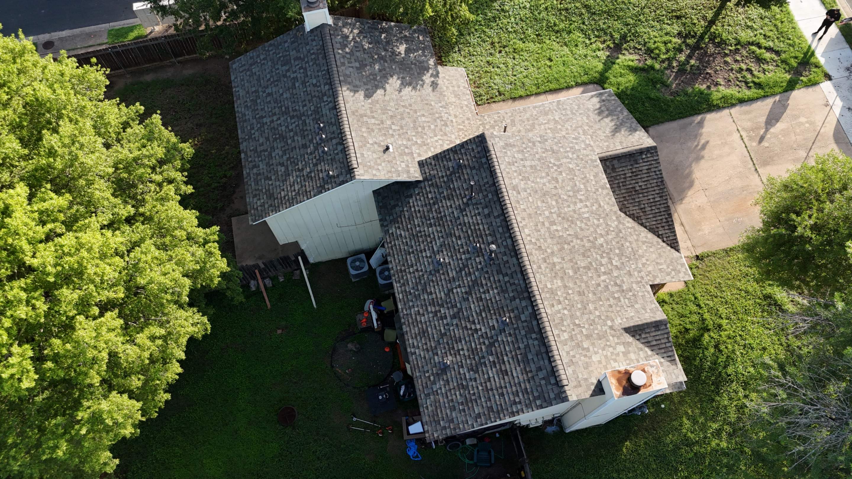 Driftwood - Owens Corning TruDefinition Duration by RoofsOnly.com