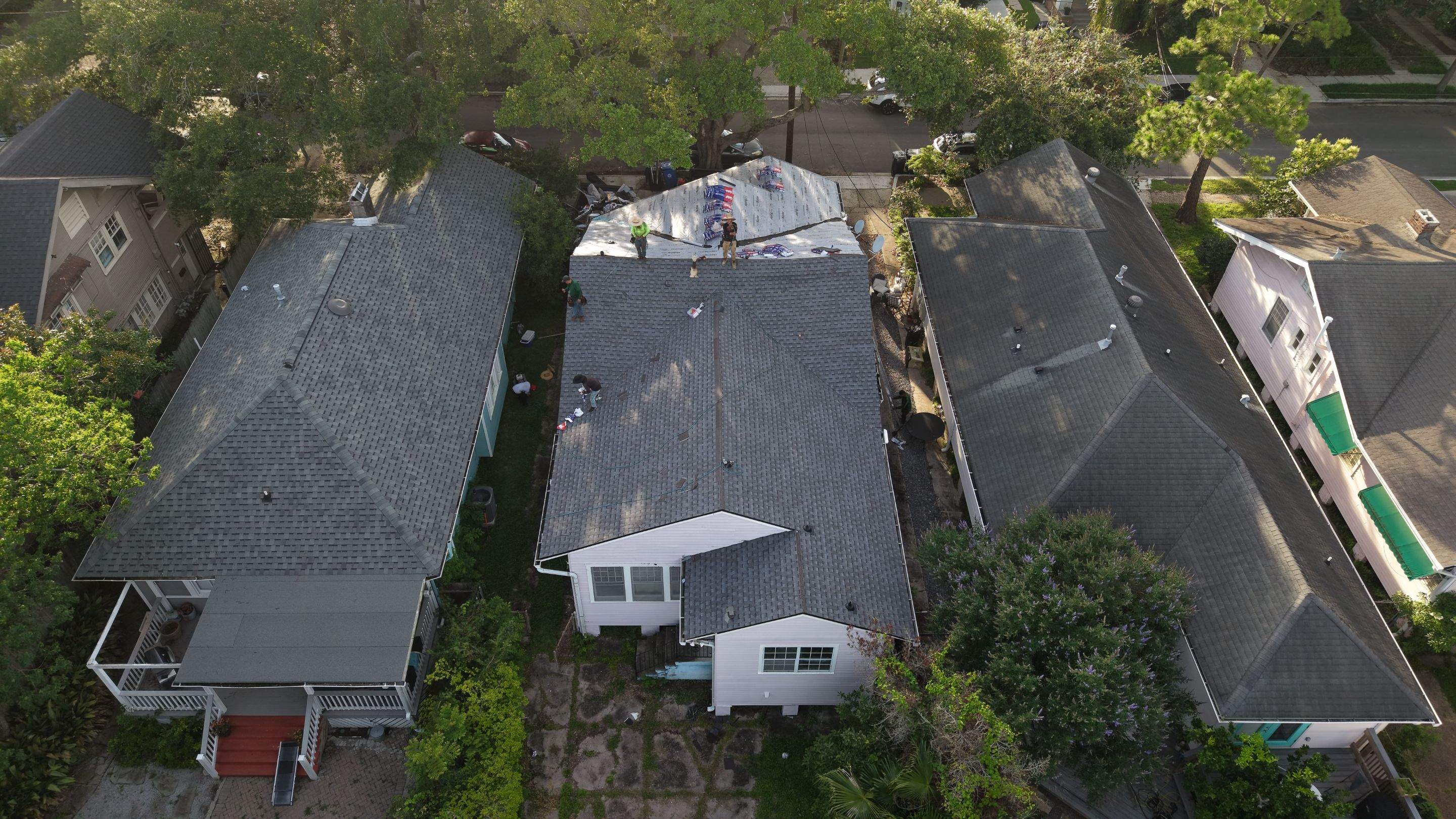 Roof Replacement in New Orleans by HDS Contractors