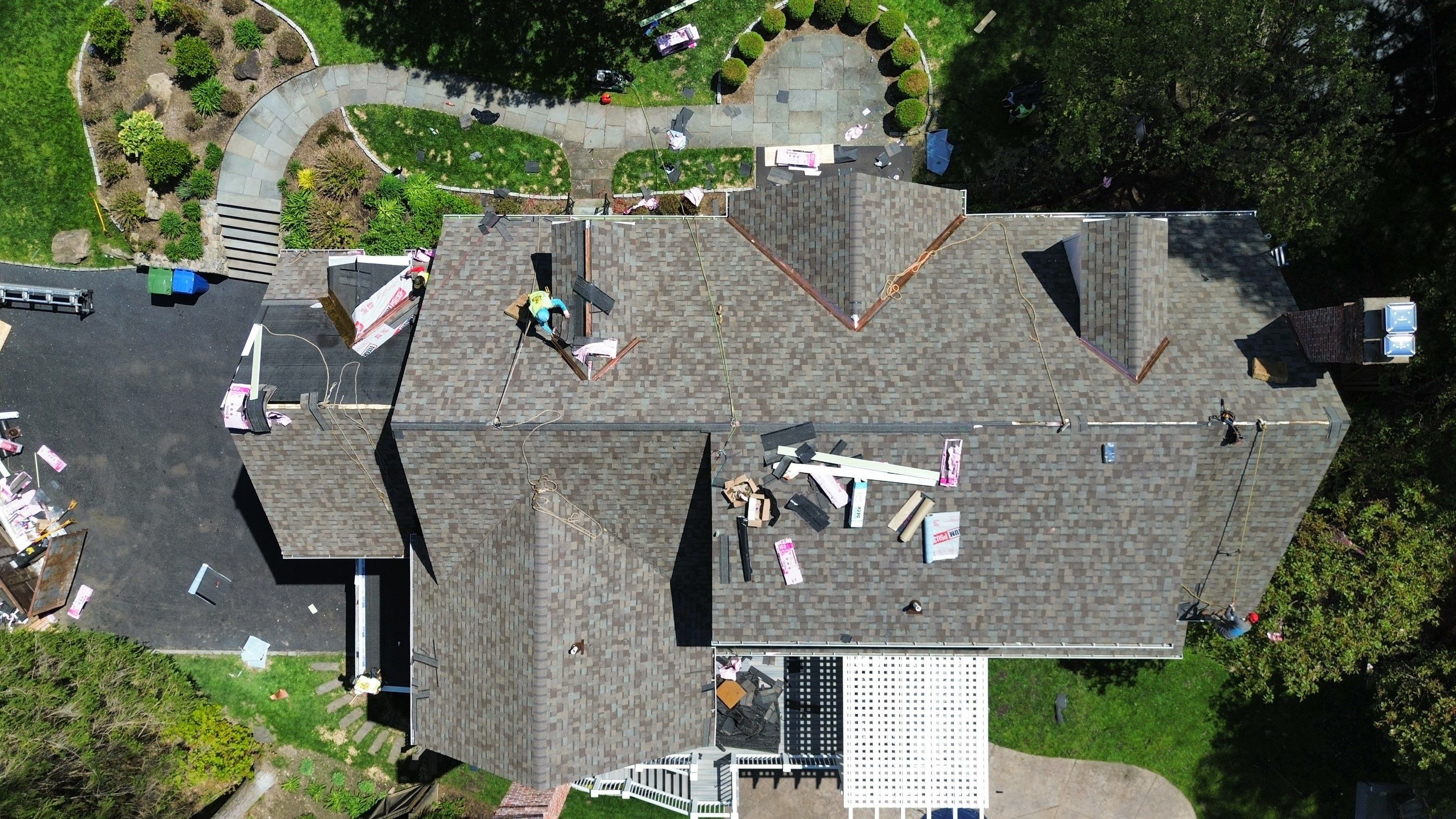 Owens Corning Duration: Driftwood in New Canaan Connecticut by Golden Shield Roofing