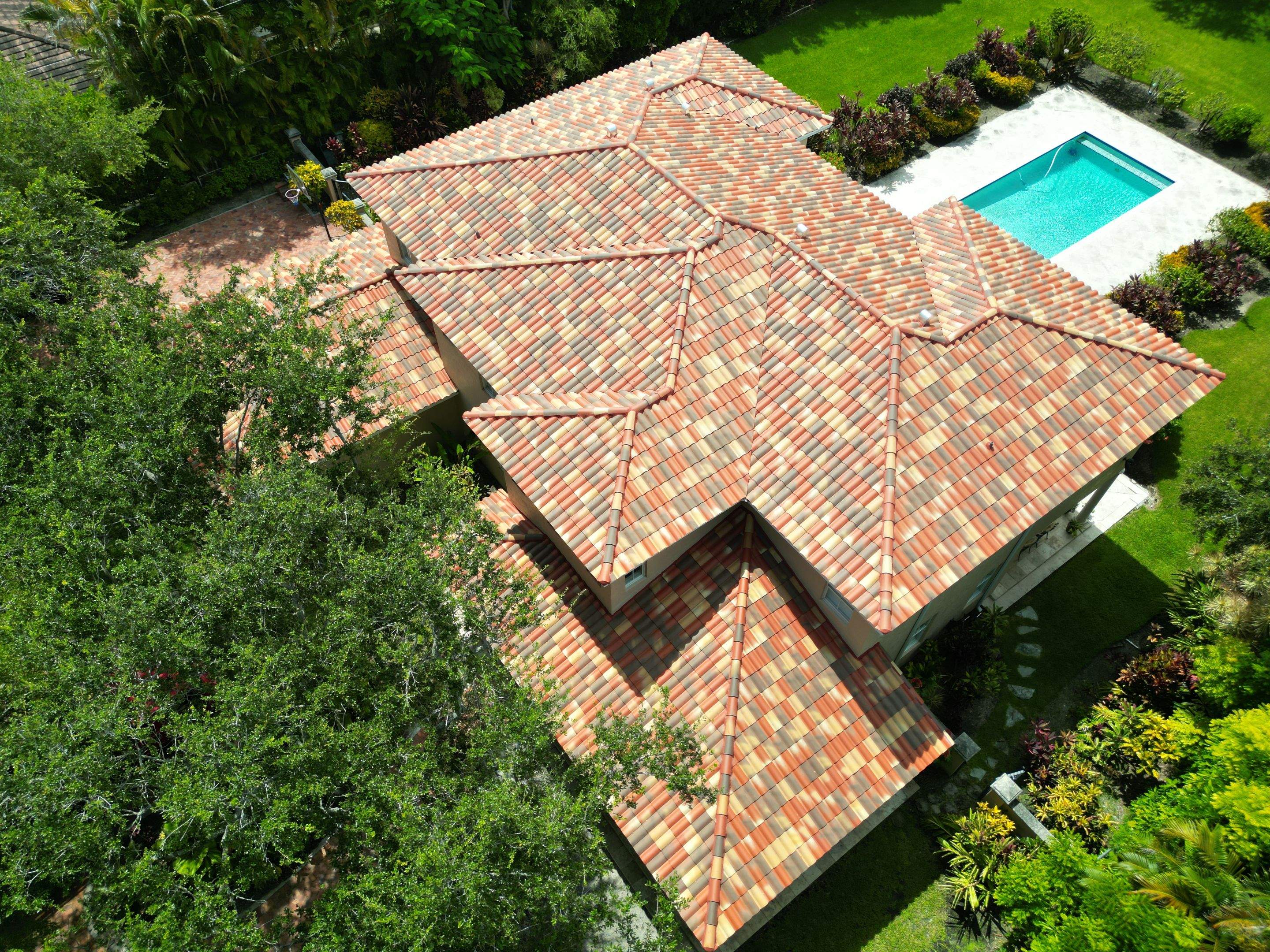 Verea - Spanish S - Floridian Blend by Istueta Roofing