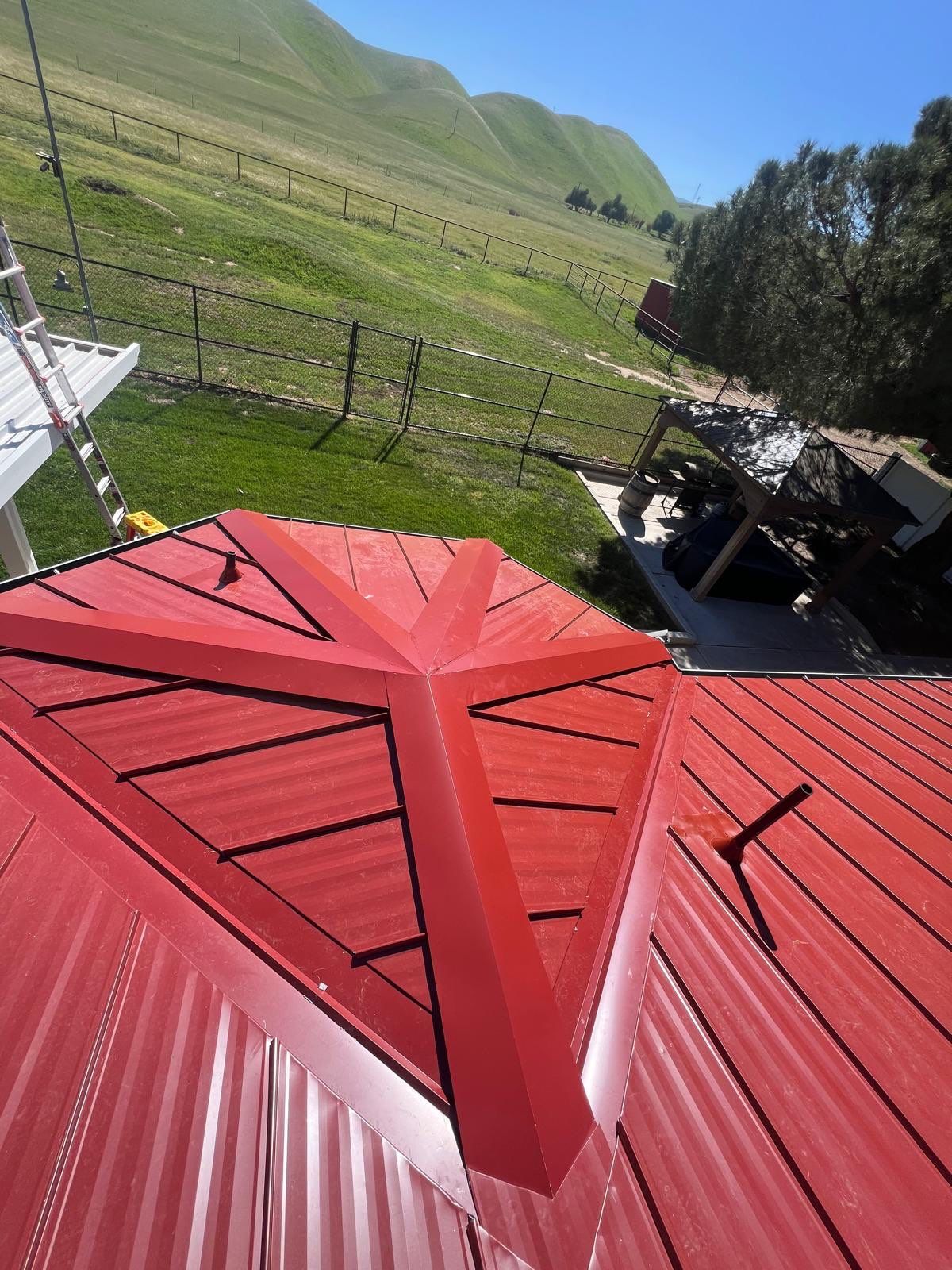 Metal Roofing by Straight Edge Roofing Inc