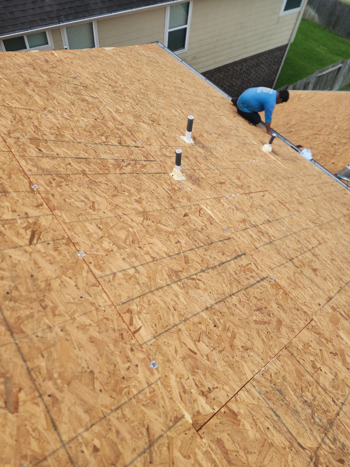 Residential Roofing Installation using Owen's Corning Duration (Lifetime) Shingles by Roof Repair Company