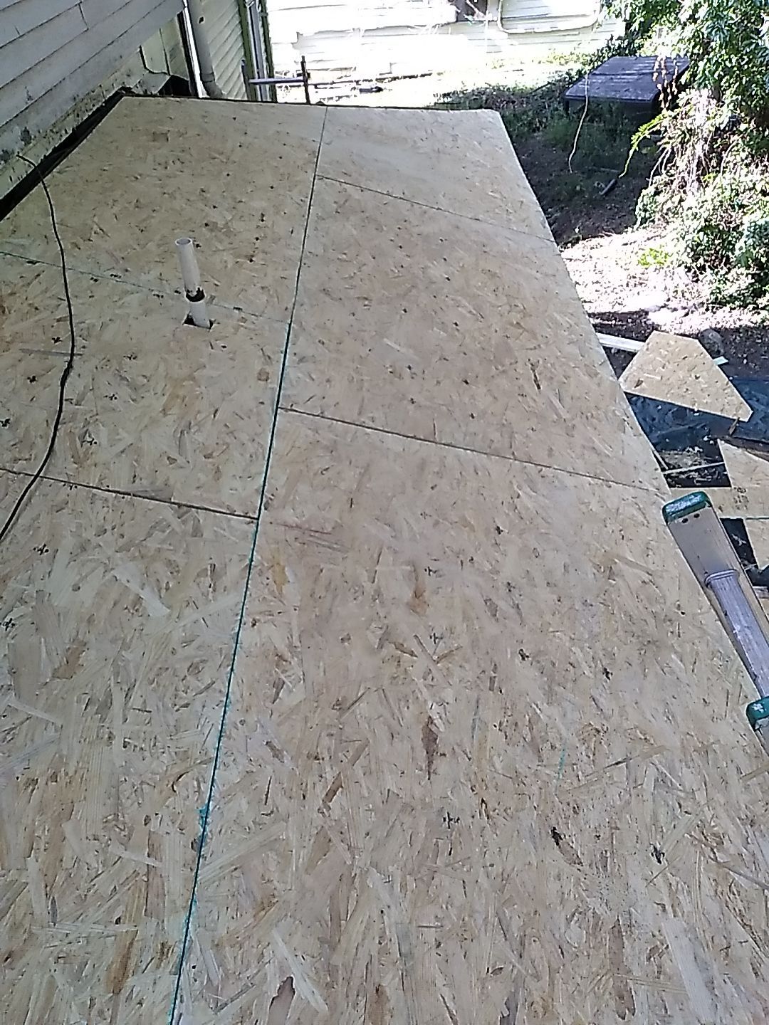 Residential Roofing Installation using Owens Corning® Oakridge Estate Gray by Indigo State Roofing