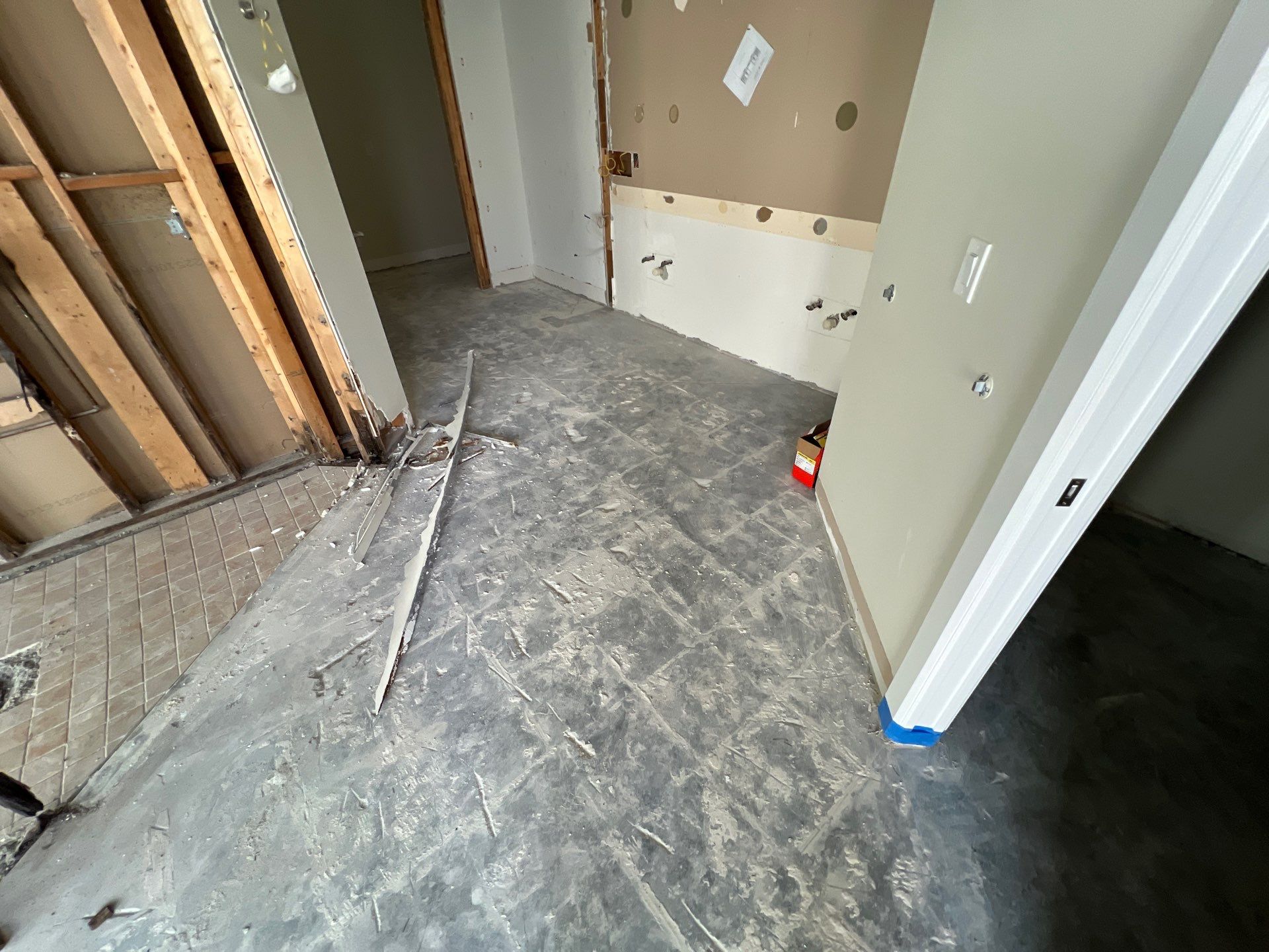 Pine Ridge Estates Master Bath Remodel by Naples Flooring Boutique