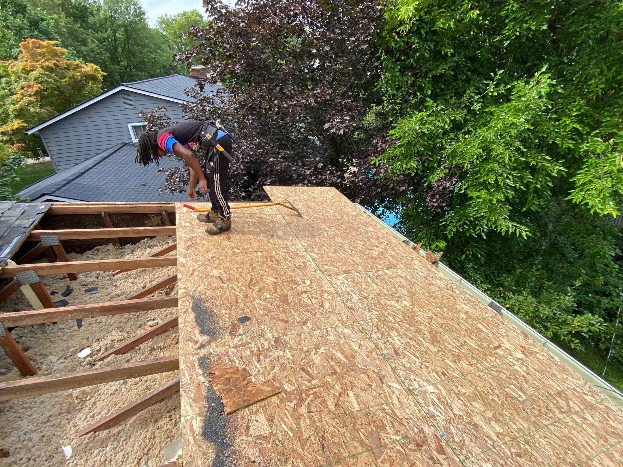 Roof Replacement using CertainTeed Landmark by 180 Contractors