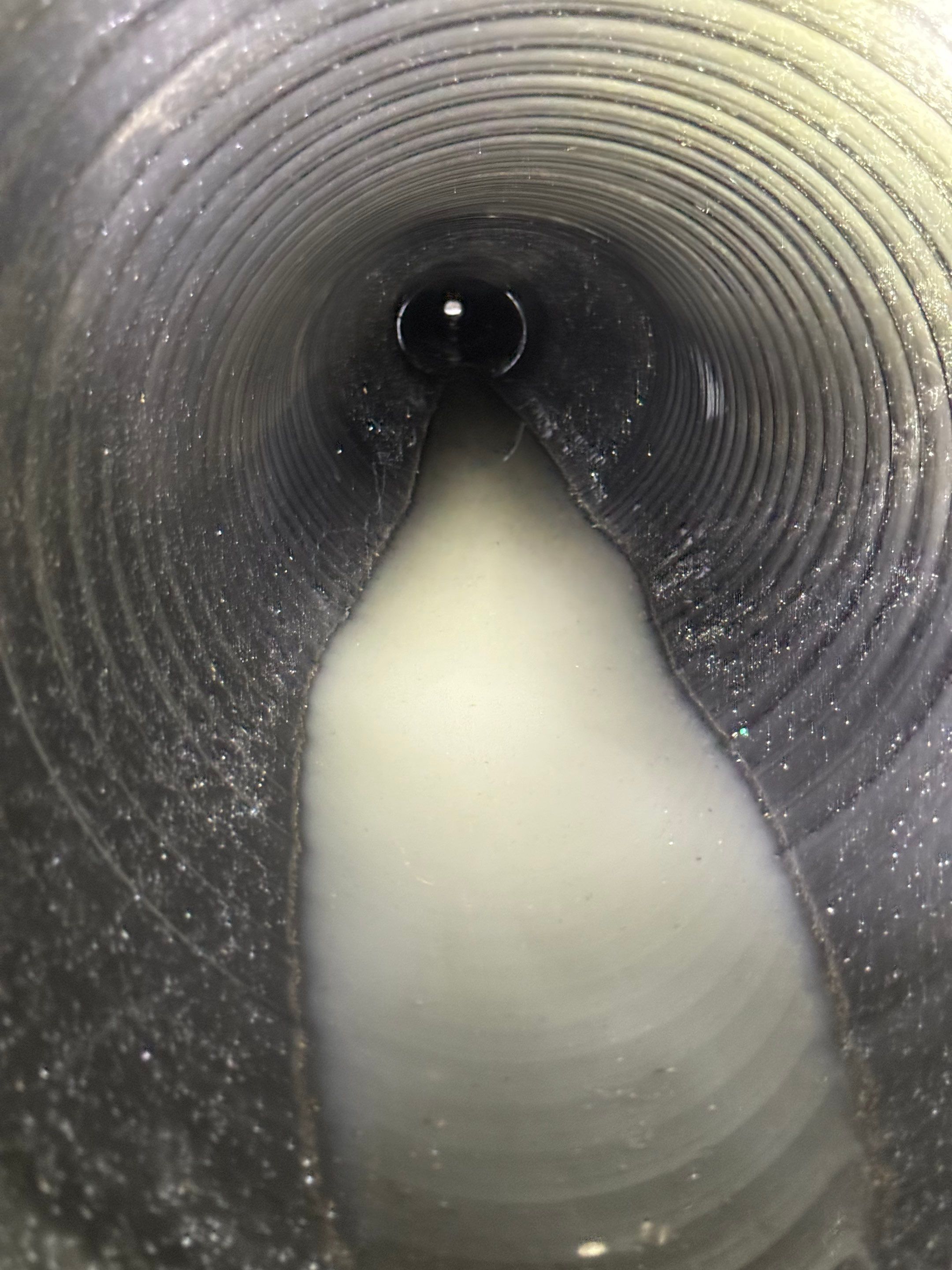 St. Petersburg 7-Eleven Stormwater System Cleaning by APS Power & Water