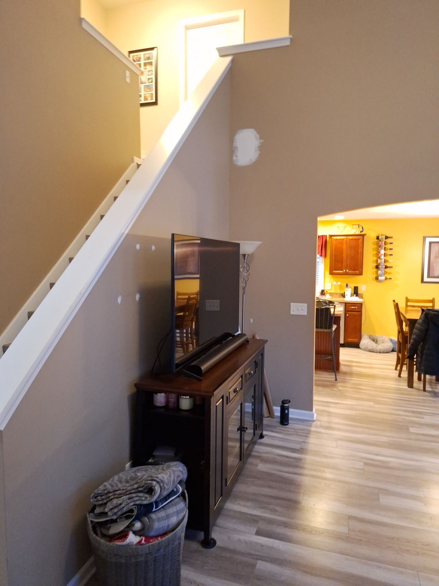 Main floor color change by Gordon Painting
