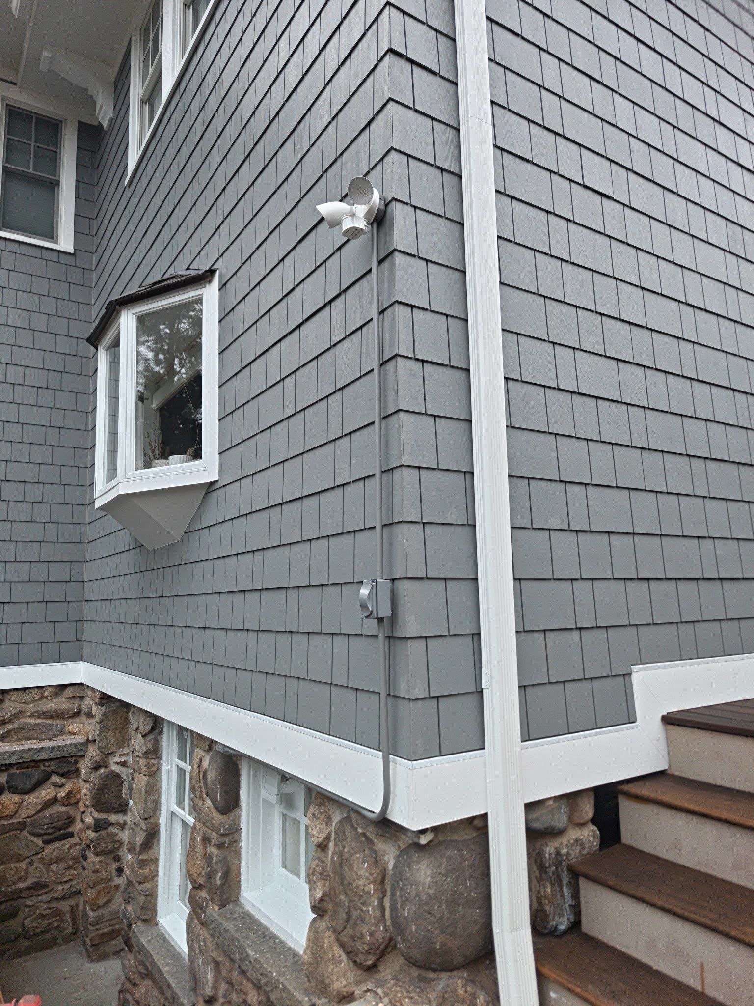 James Hardie Shingle on a Historic Craftsman in New Rochelle, NY by Ideal Siding - Westchester