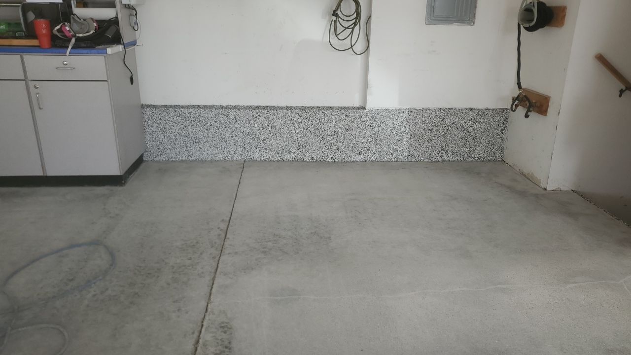 Garage using Domino  by Select Painting, Coatings & Garage Cabinets