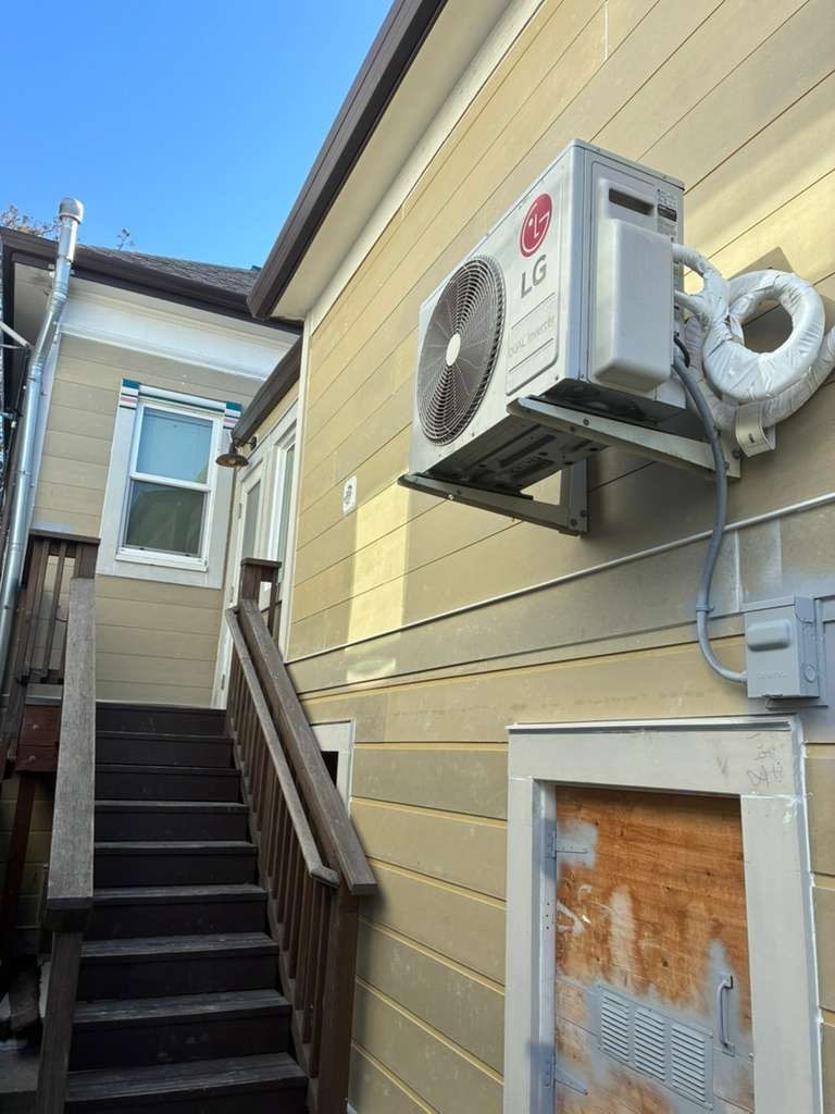 Everett St, Alameda by Golden State Builders Group