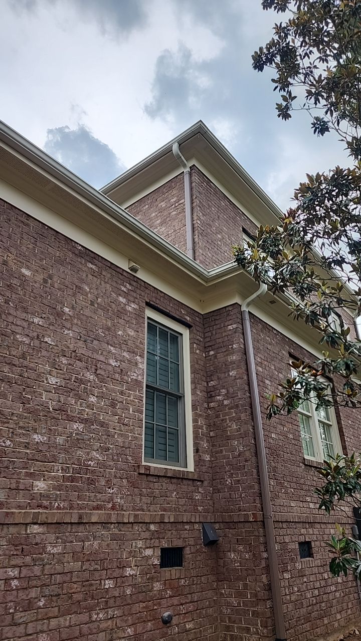 House Wash using cleaner by G&H Home Tech Pros LLC