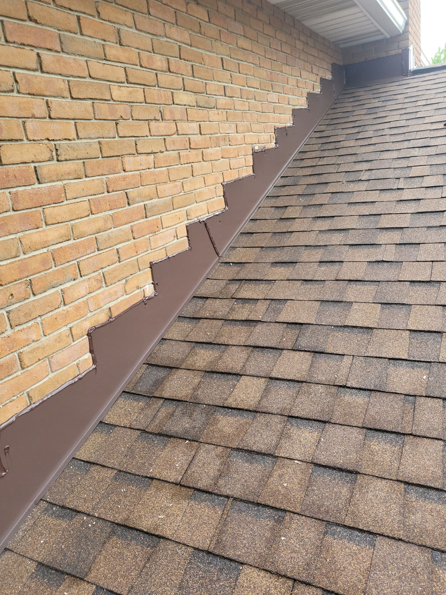 Atlas Pinnacle, Color, Burnt Hickory, Drip Edge, Color, Royal Brown by Eagle Eye Roofing