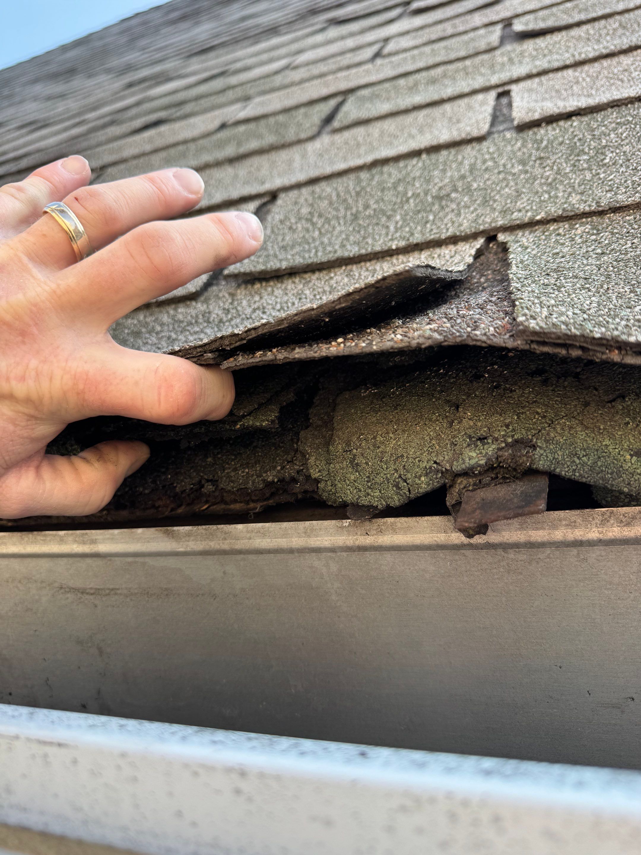 Comprehensive Roof Tear-Off and Exterior Door Installation in Berwyn by Mr Roof & Remodeling Co