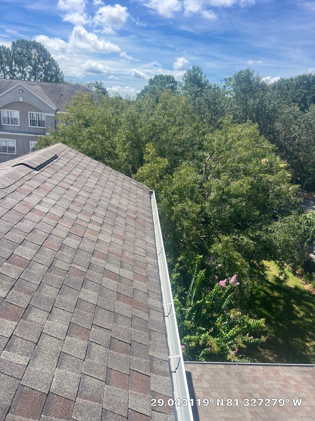 HOA gutter cleaning after photo.