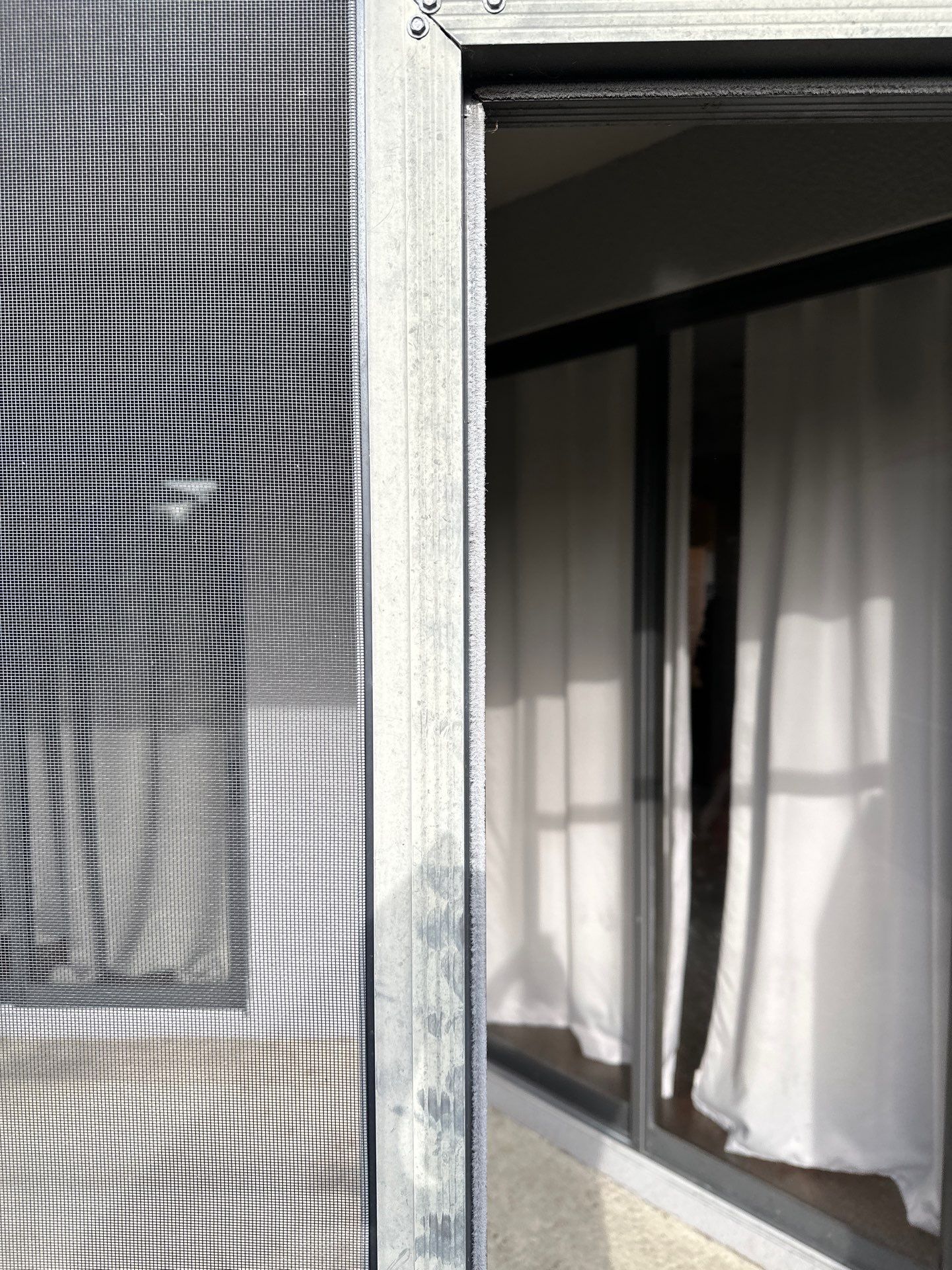 House Wash, Lanai Cleaning, and Driveway Cleaning by Sunshine AquaWash