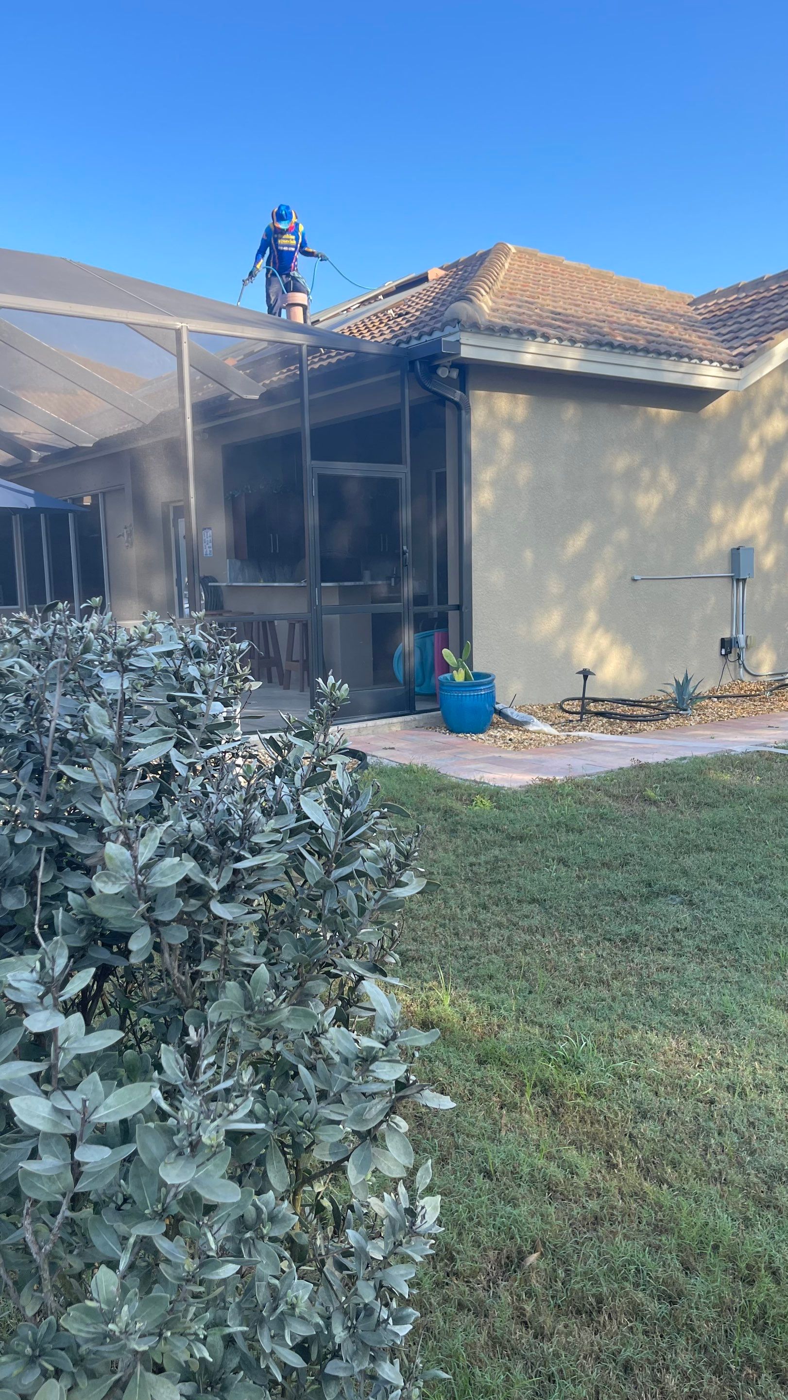 Concrete Tile Roof Cleaning in Winding River Community, Bradenton, FL | Sunshine AquaWash by Sunshine AquaWash