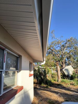White Soffit and Fascia Upgrade in Sarasota FL