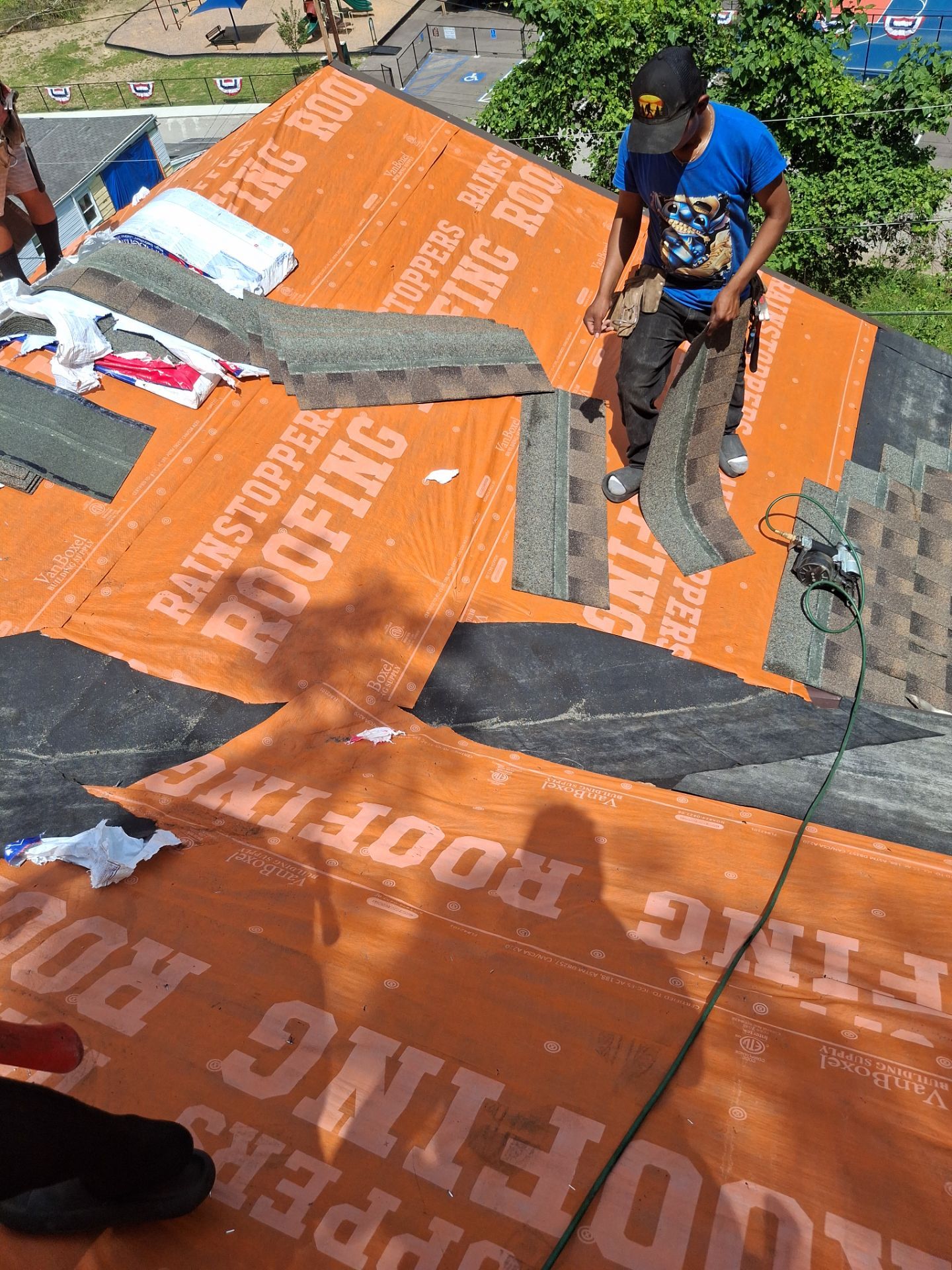 Residential Roofing Installation using GAF Timberline HDZ Barkwood by Rainstoppers Roofing