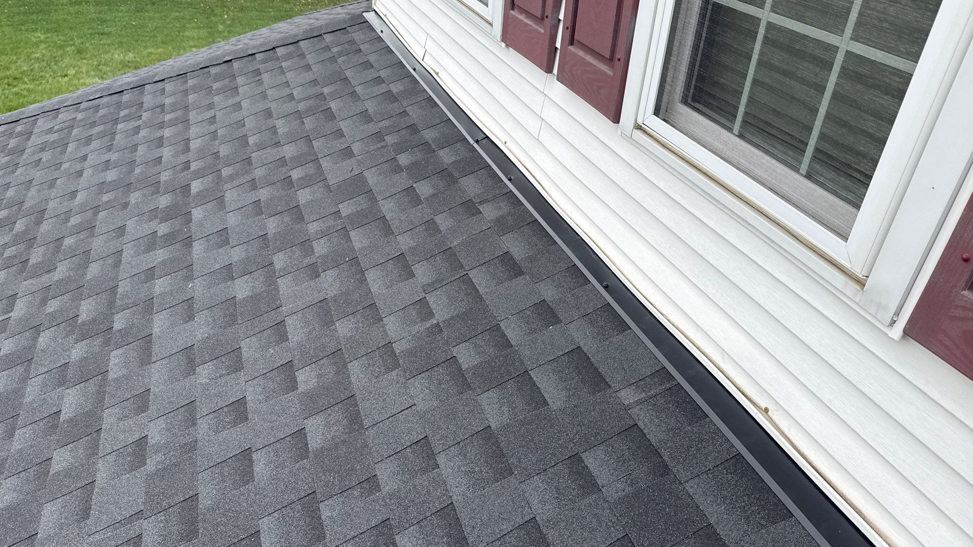Residential Roofing Installation using Timberline HDZ Shingles - Charcoal by RoofX 