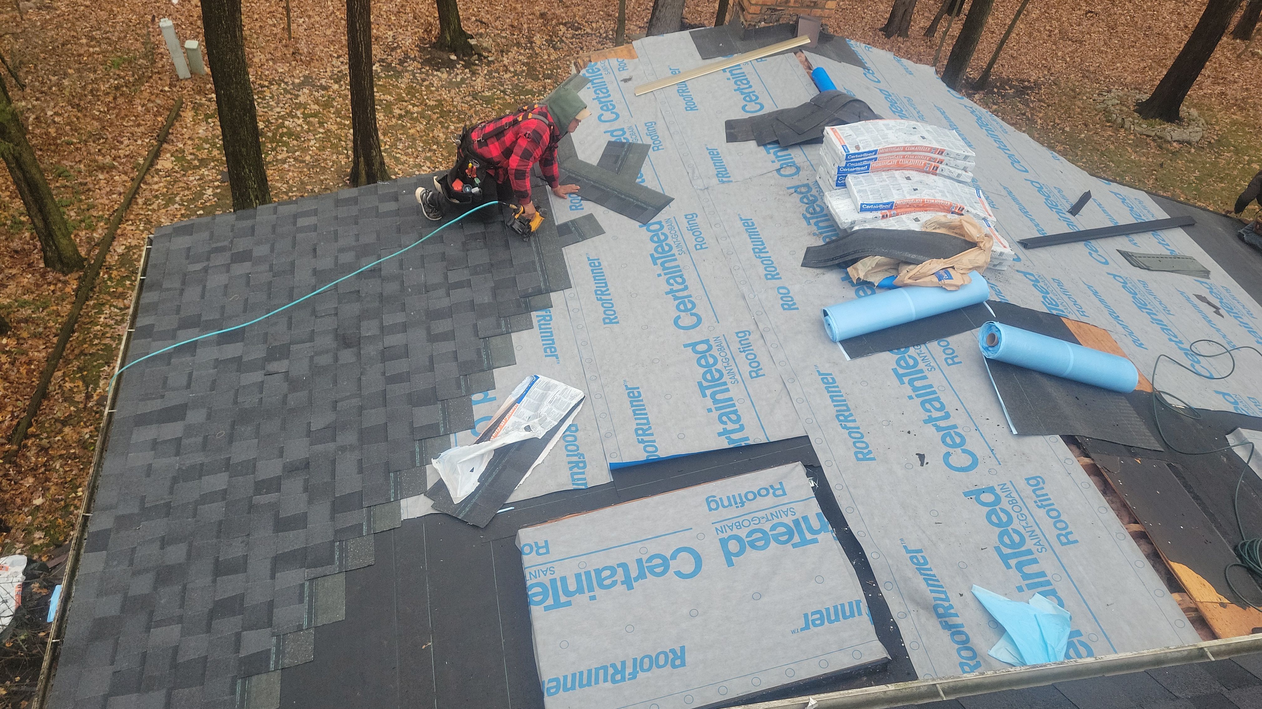 Roof Replacement using CertainTeed Northgate by 180 Contractors