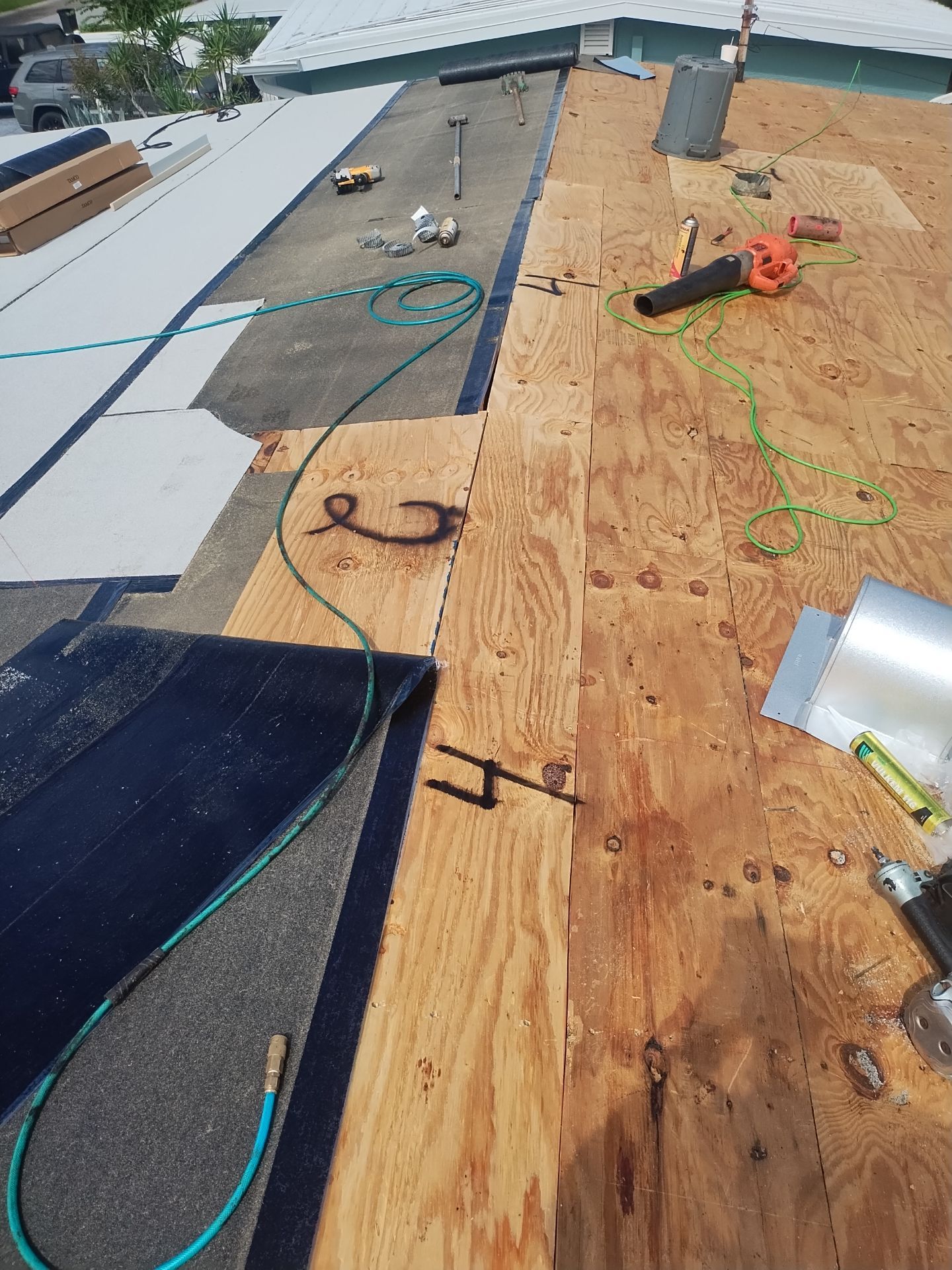 Project in Pinellas Park 33782 by Mitchell Roofing Company LLC