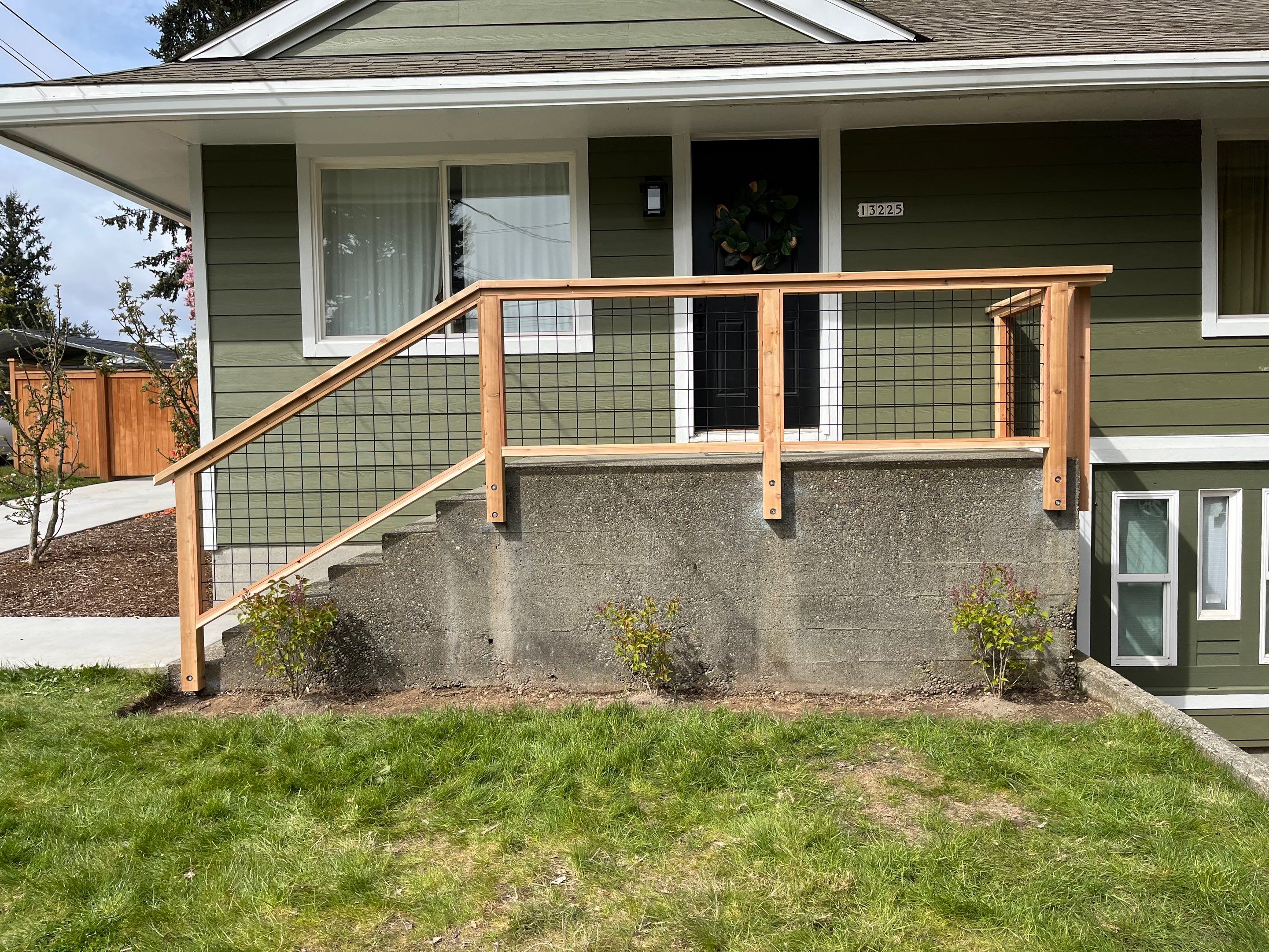 Burien Hogwire Railing  by Alki deck builders 