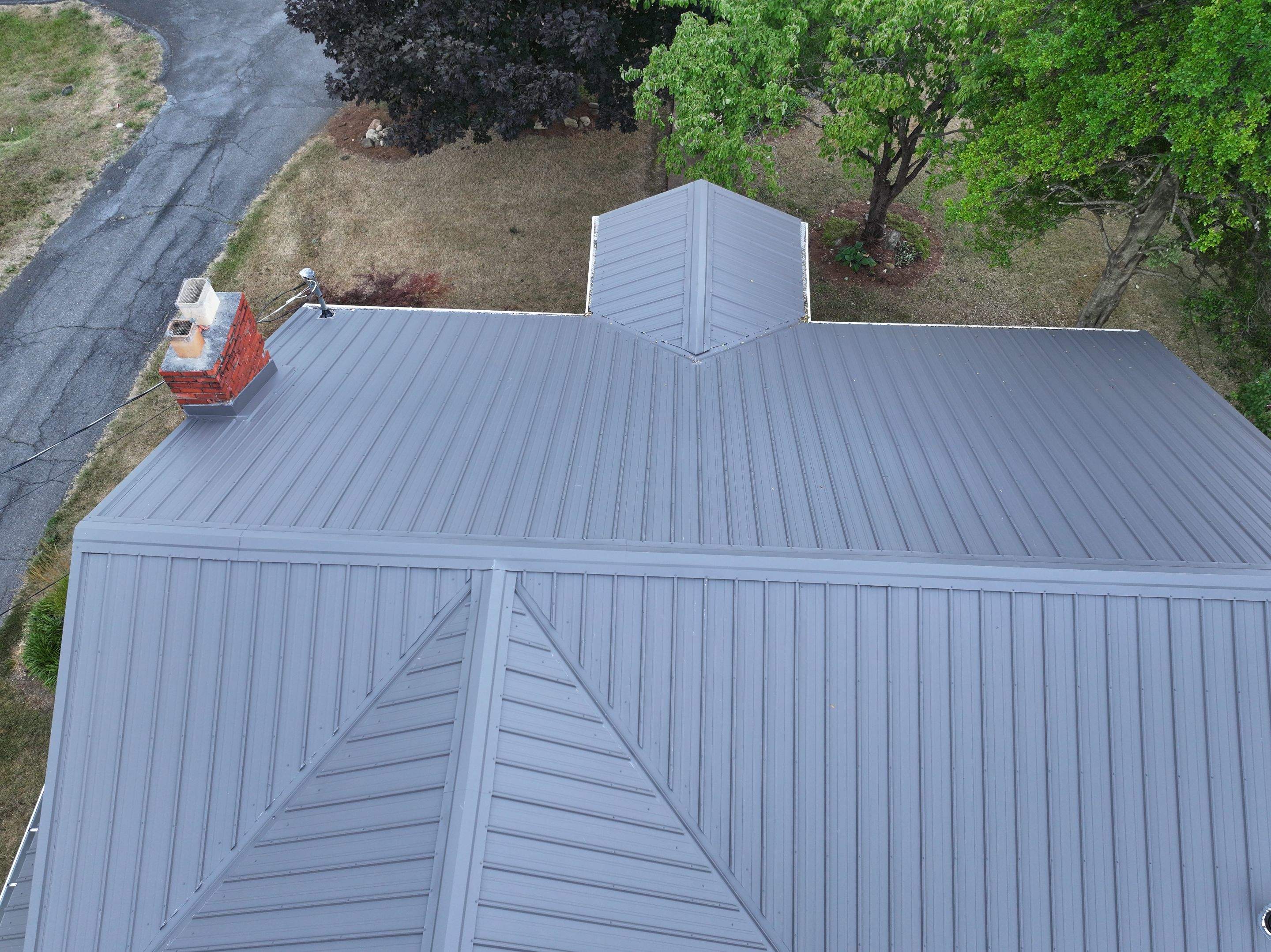 Offield Residence by Omnia Roofing