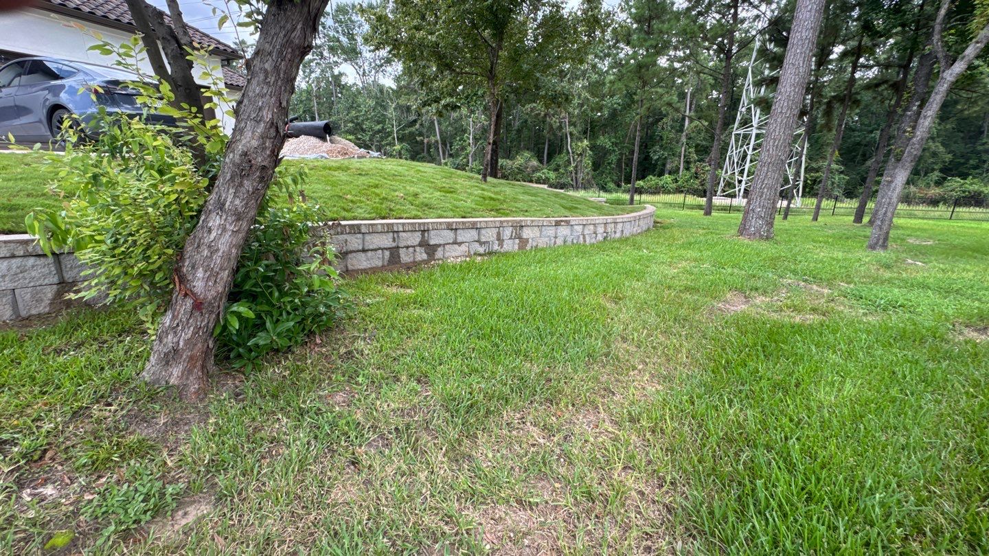 🏡 Duane’s Complete Retainer Wall & Hardscape Walkway by Texas Urban Elements
