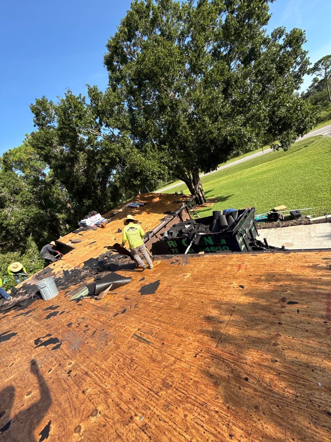 Project in Wimauma 33598 by Mitchell Roofing Company LLC 