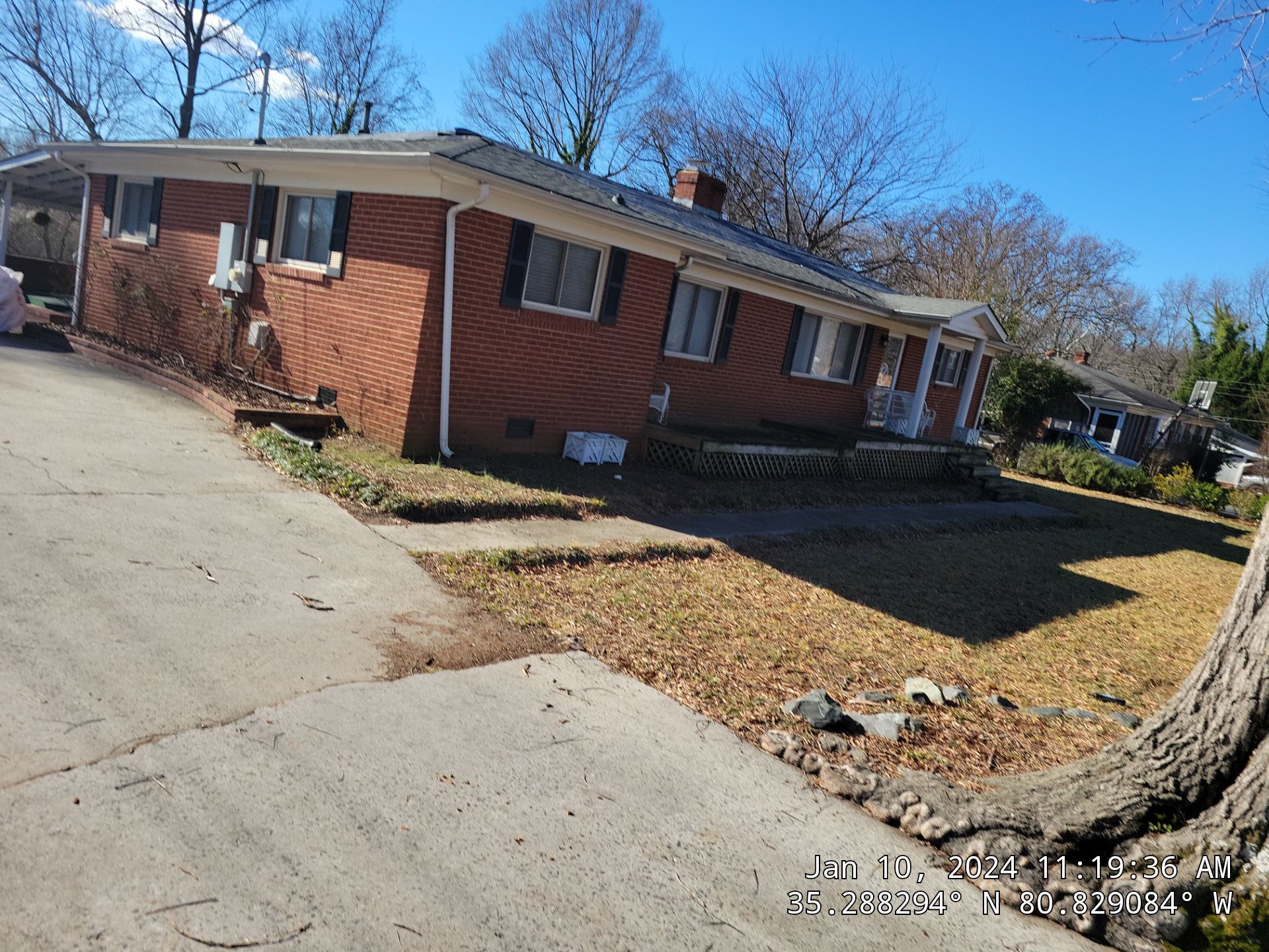 Charlotte- Williamsburg Gray by Merritt Roofing LLC
