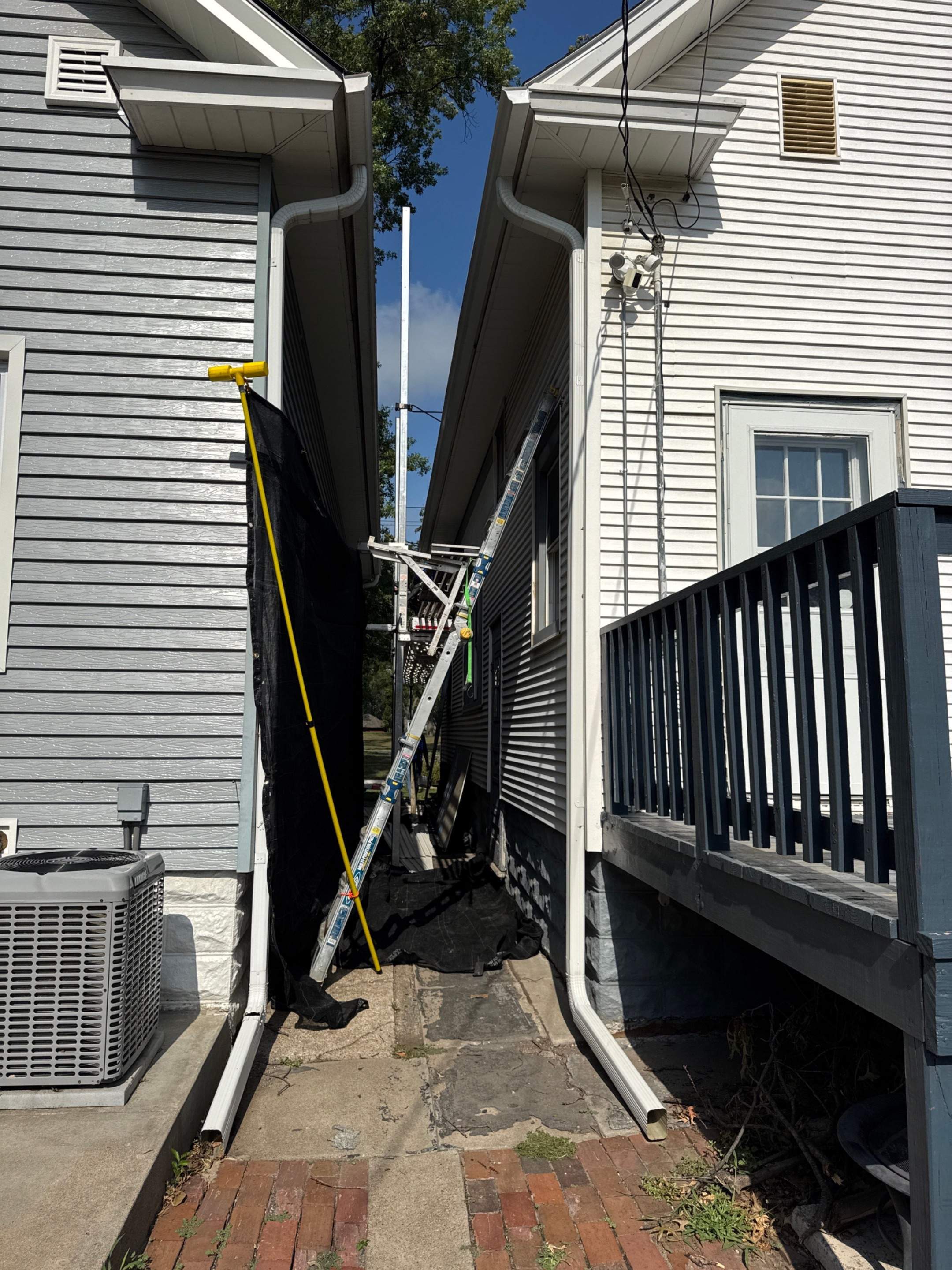 Vinyl Siding Replacement and Exterior Upgrades in Midtown by Hansen Projects