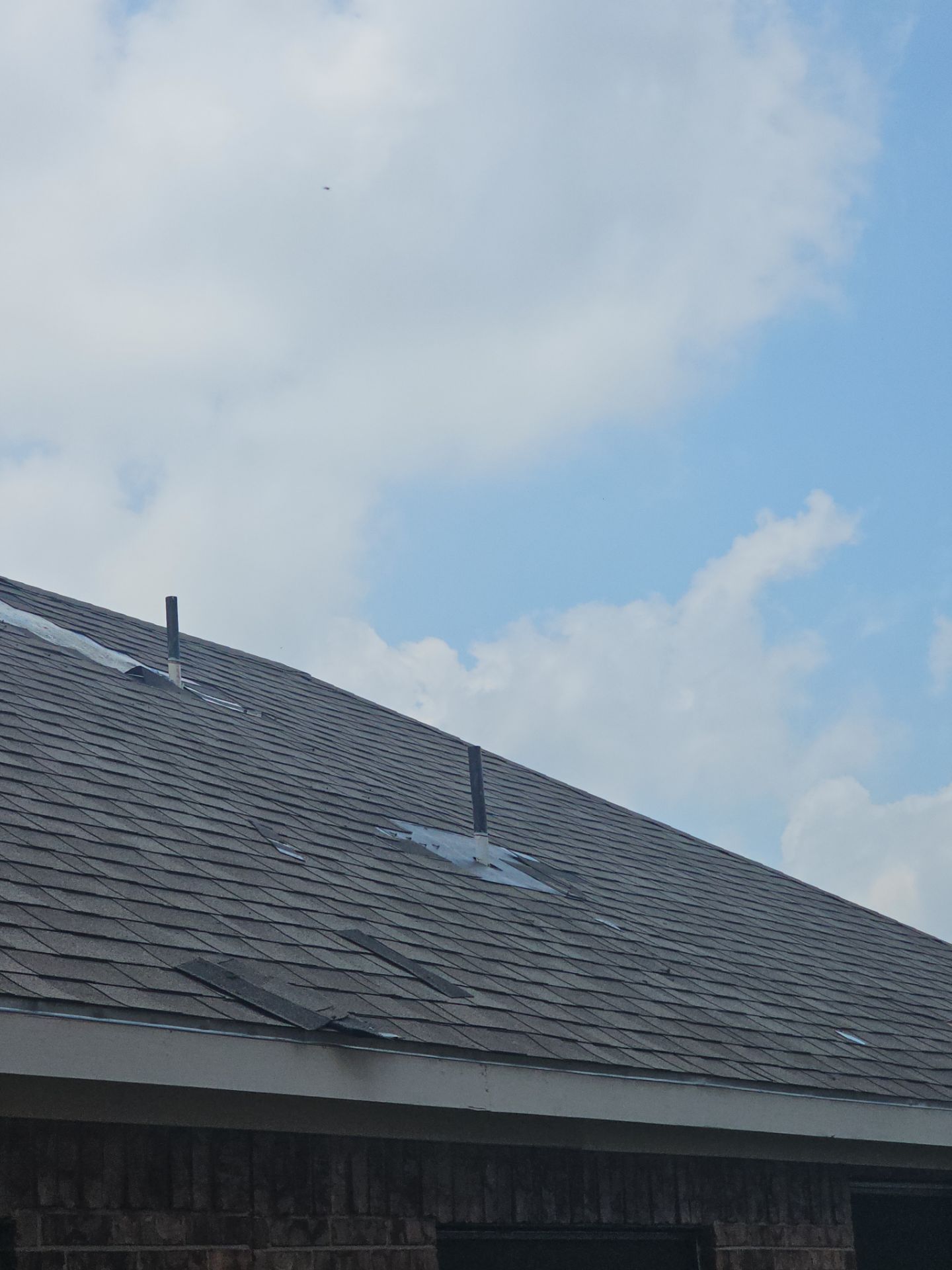 Hail Damage using Owen's Corning Duration (Lifetime) Shingles by Roof Repair Company