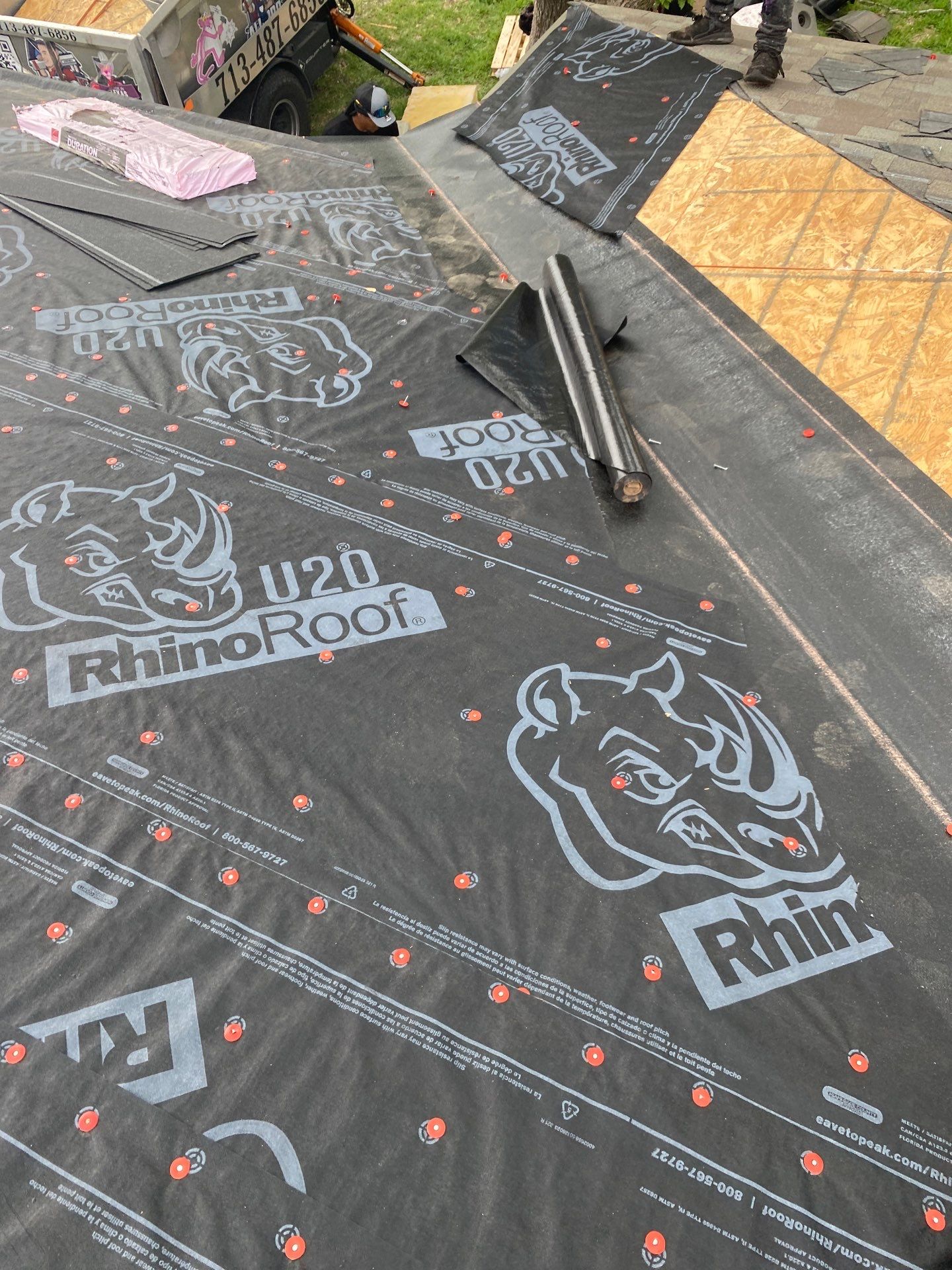 Residential Roofing Installation using Owen's Corning Duration (Lifetime) Shingles by Roof Repair Company