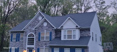 Roof Installation using GAF Timberline HDZ