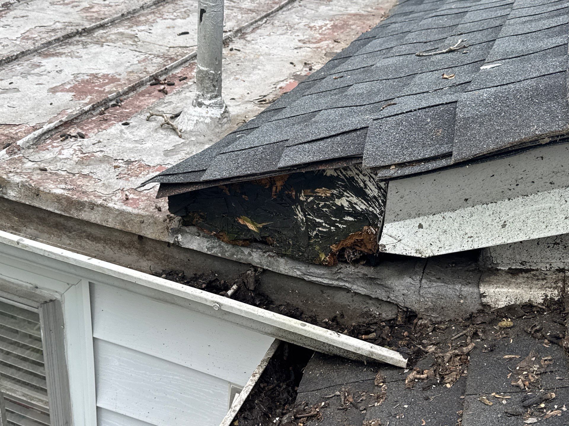 EPDM Flat Roof Installation in Richmond by Cade Construction