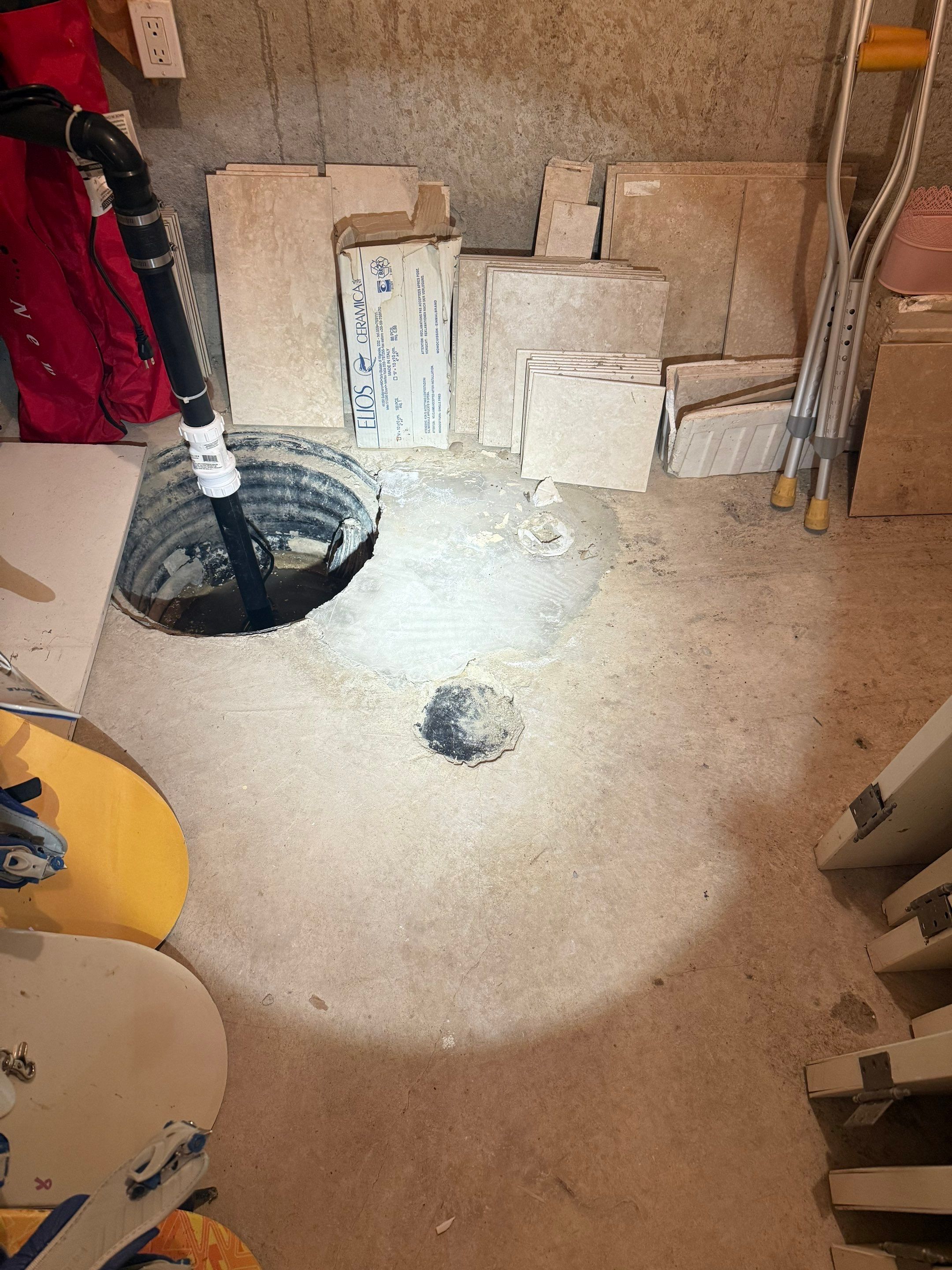 Backwater valve and sump pump  in Toronto, ON by Canada Waterproofers Inc
