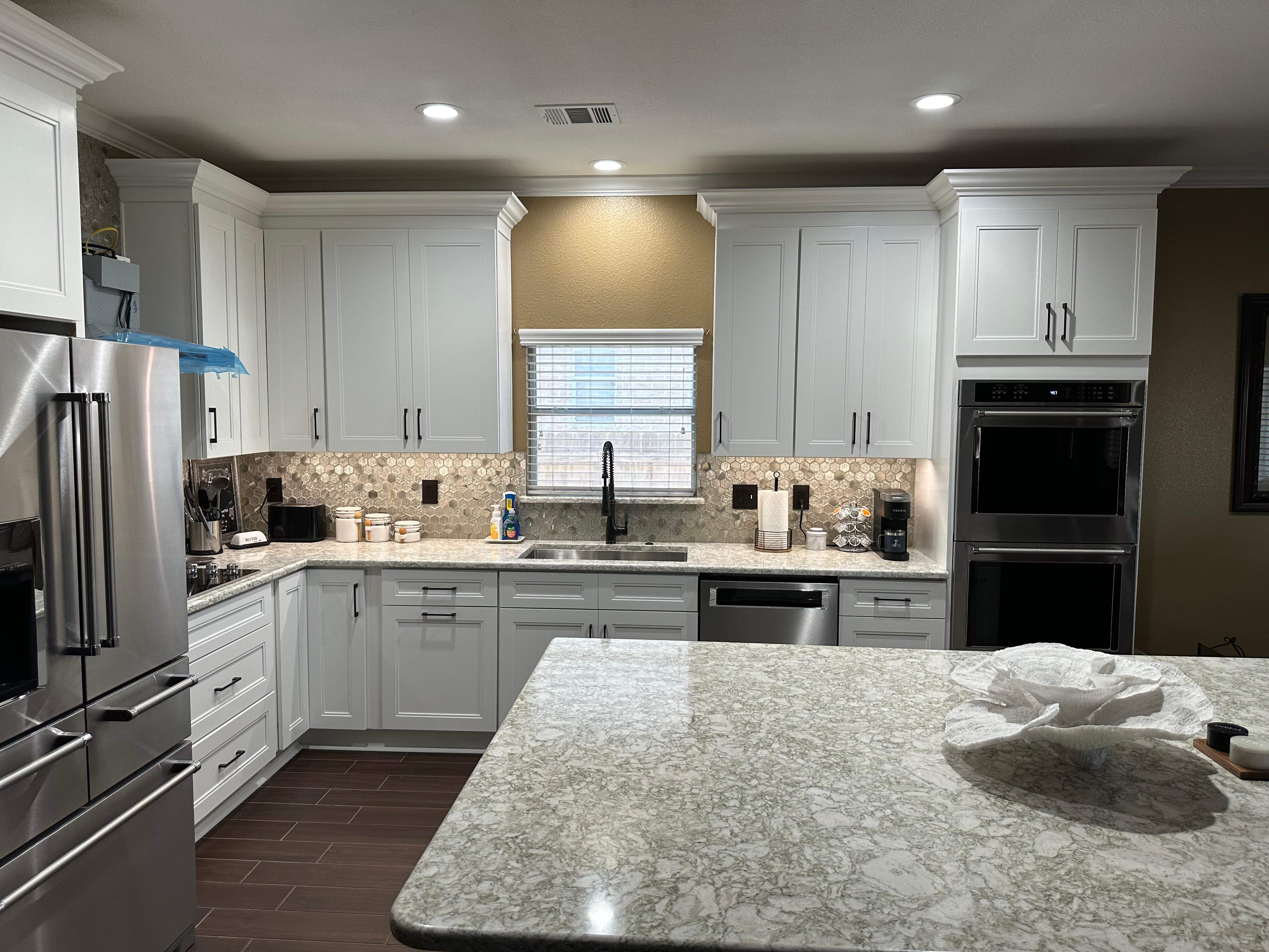 Cibolo, TX Kitchen Remodel with Island Upgrade by Legacy Bath and Kitchen 