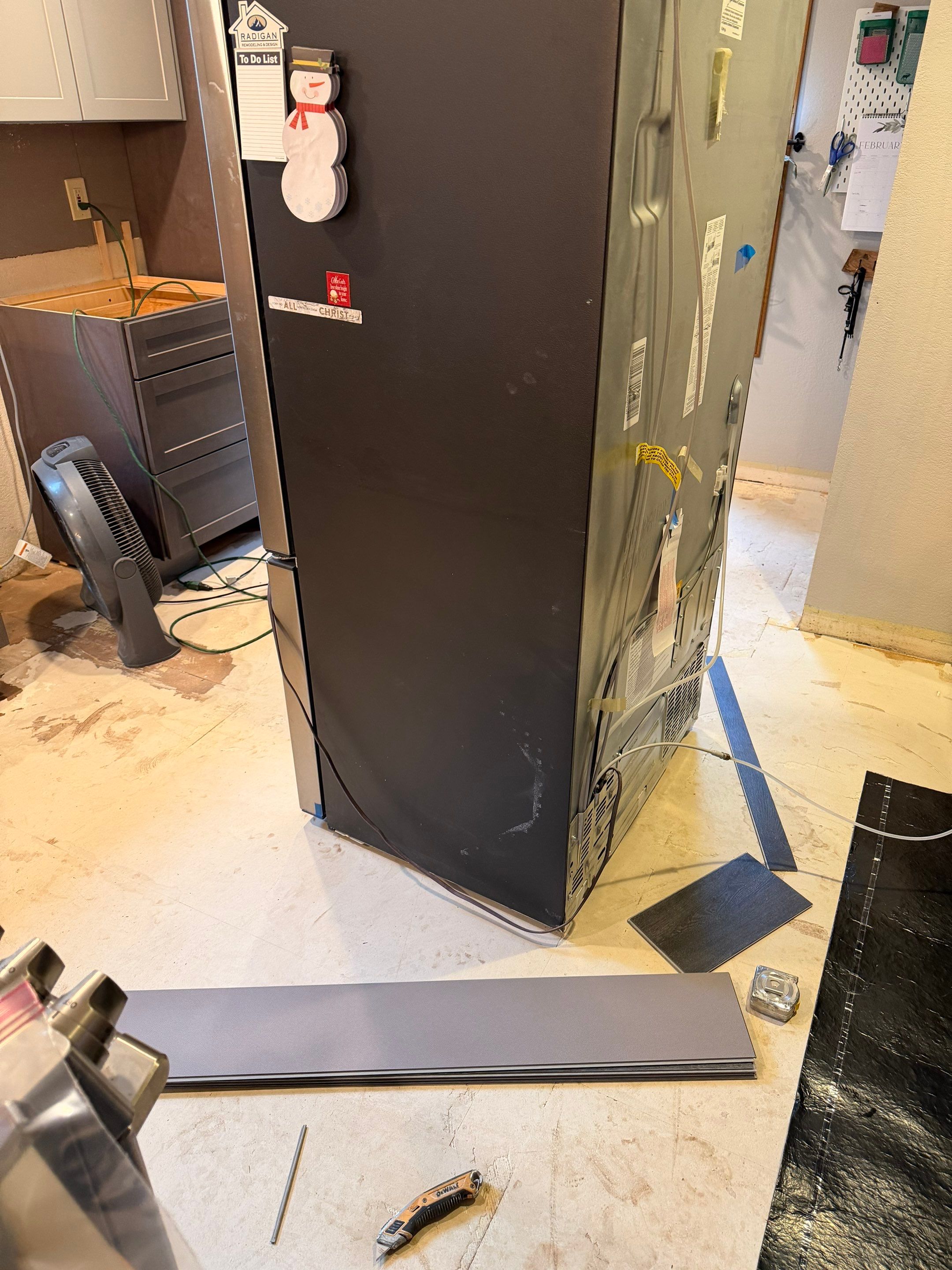 Kitchen Flooring by Handyman State LLC