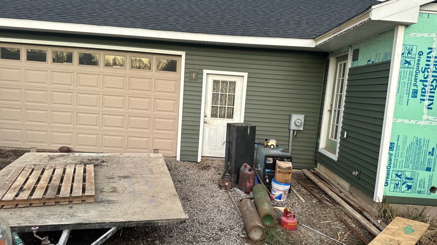 Siding Replacement using CertainTeed Restoration Classis D4 by 180 Contractors