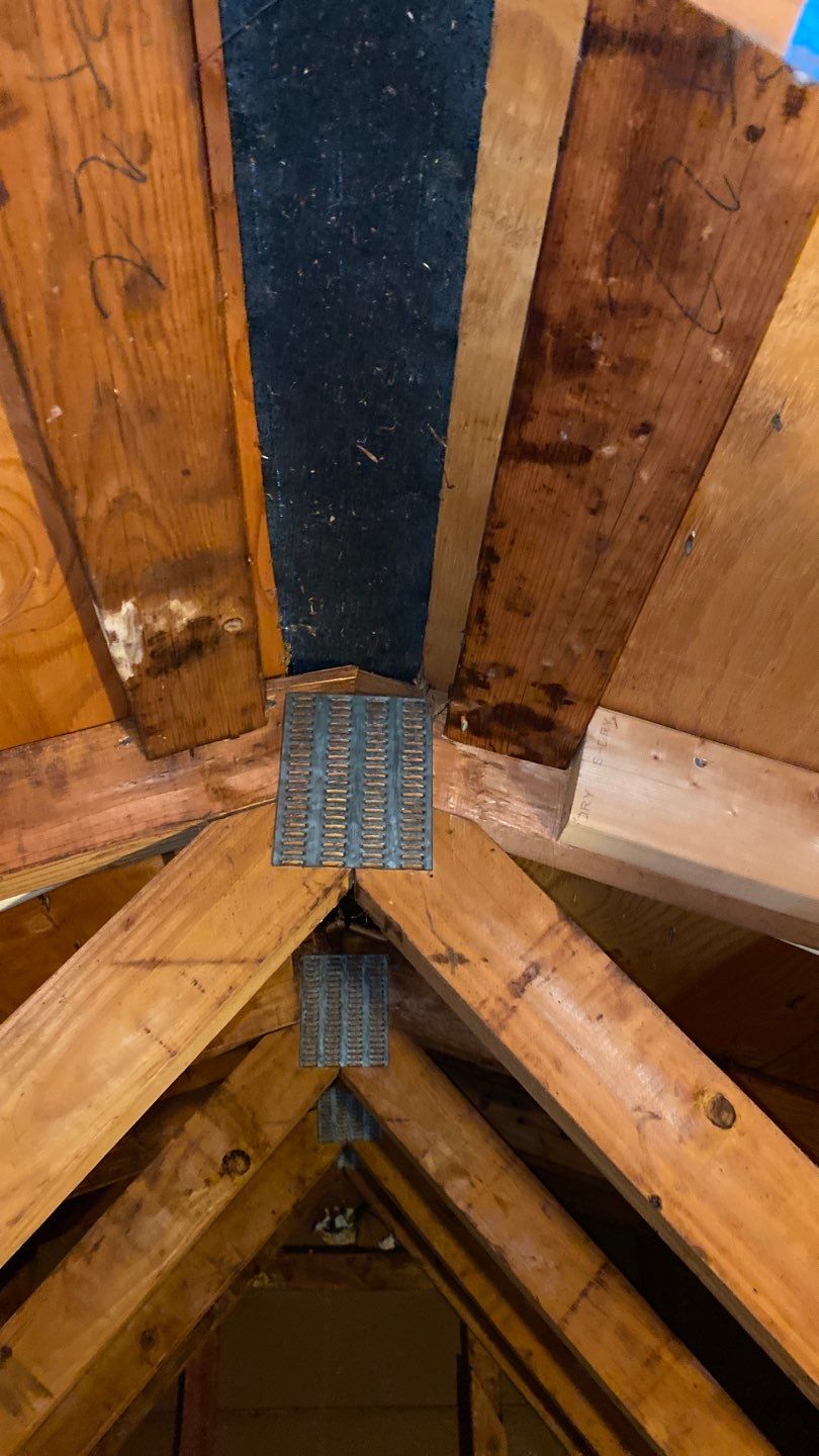 Springfield: CertainTeed Landmark Pro Designer Shingles in Max Def Pewterwood by RM Banning, Inc.