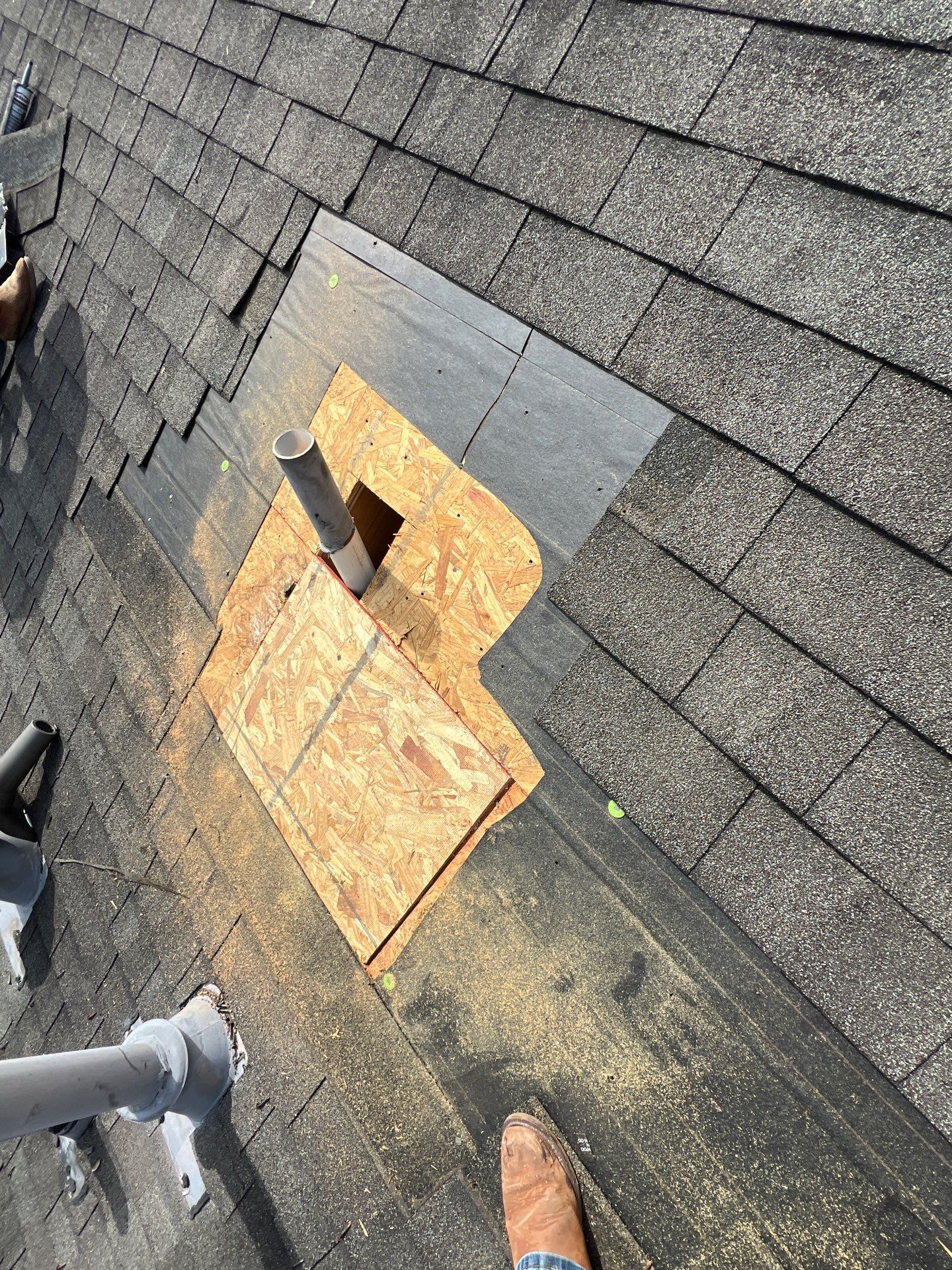 Hail Damage using Owen's Corning Duration (Lifetime) Shingles by Roof Repair Company