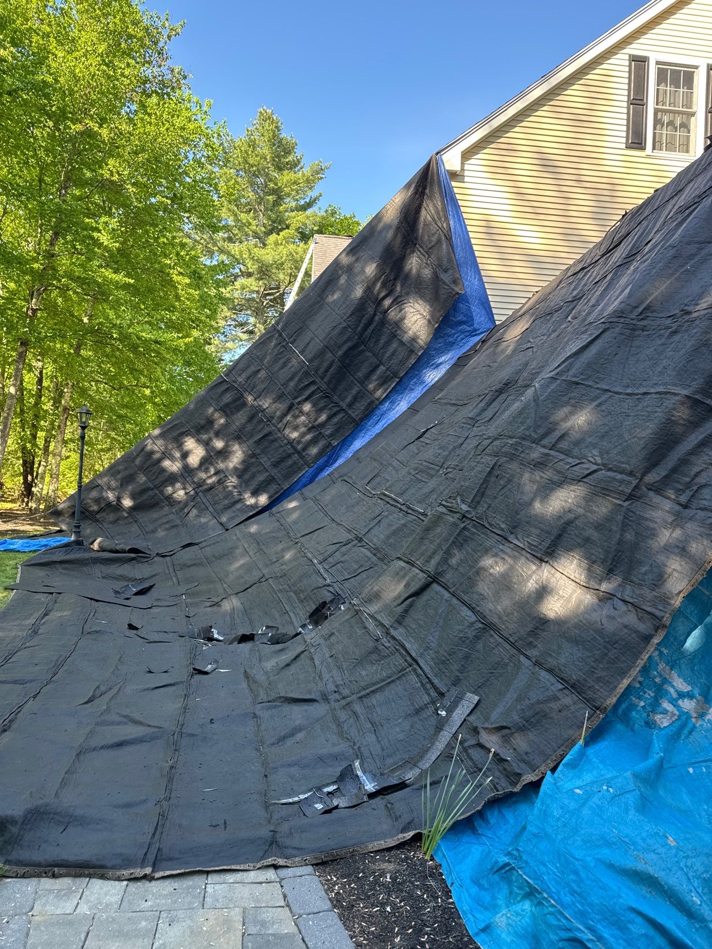 Complete Asphalt Shingle Roof Replacement for Brentwood NH Residence by Compass exteriors