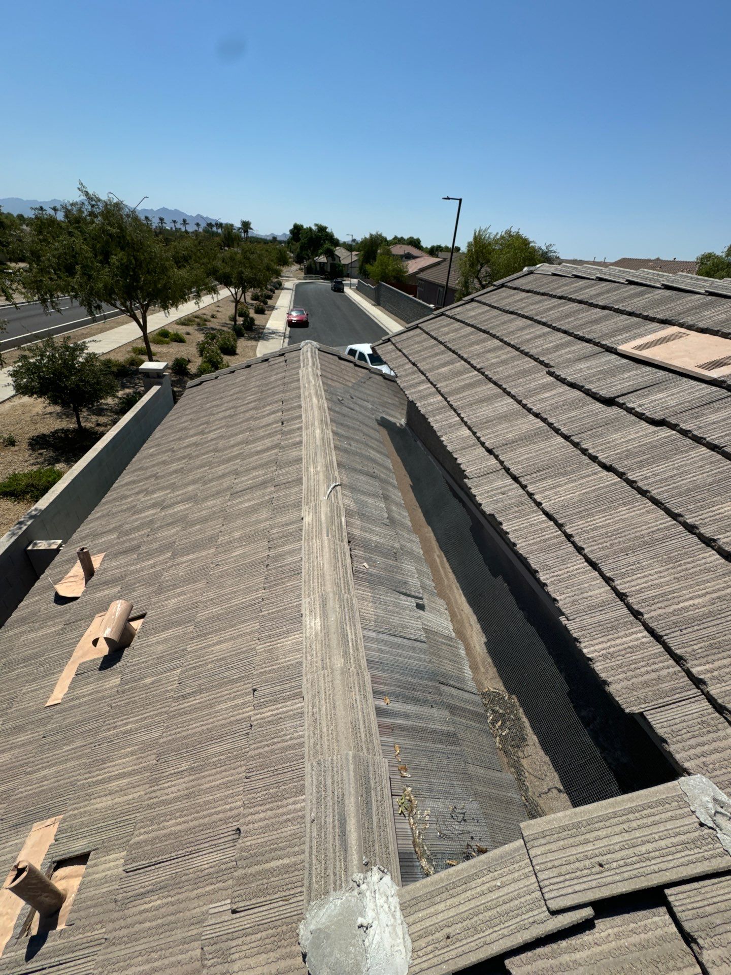Antique Sand Concrete Tile by Reimagine Roofing