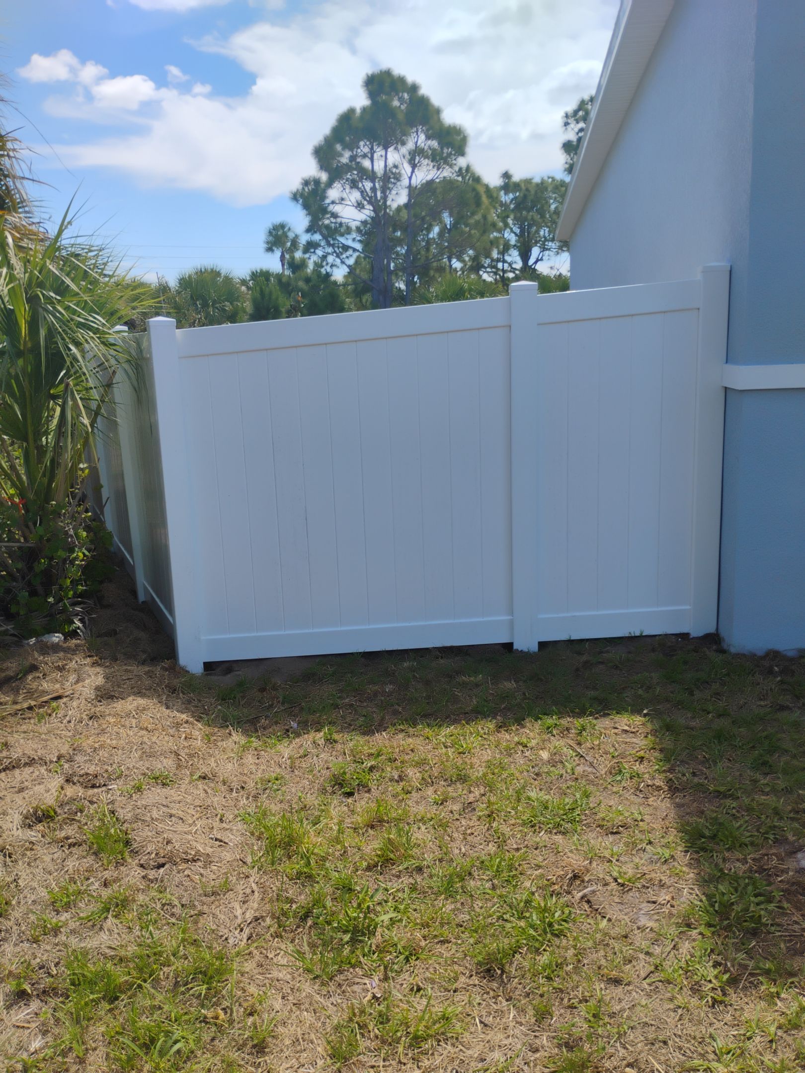 Vinyl Install in North Port by True Fence LLC