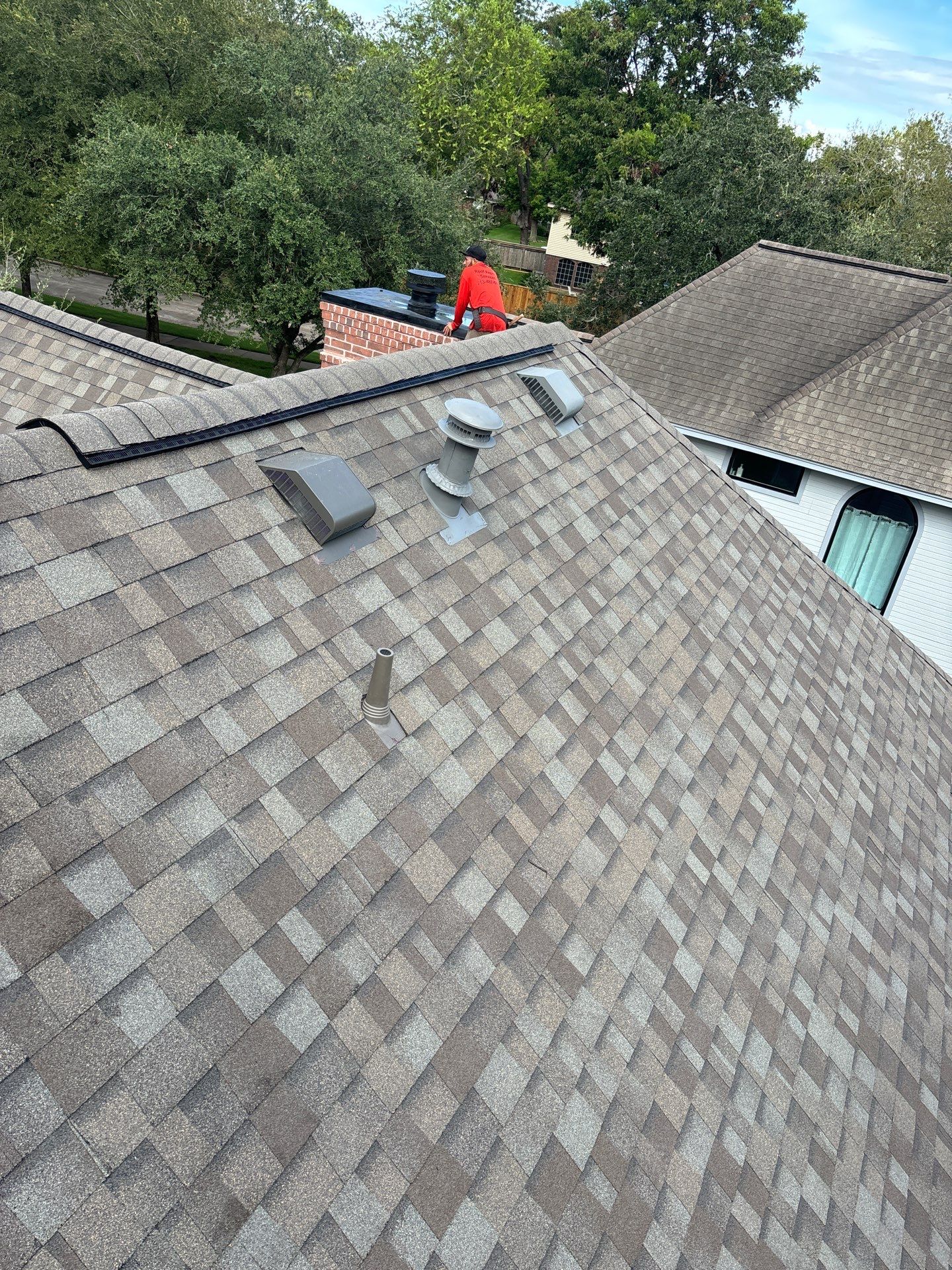 Residential Roofing Installation using Owen's Corning Duration (Lifetime) Shingles by Roof Repair Company