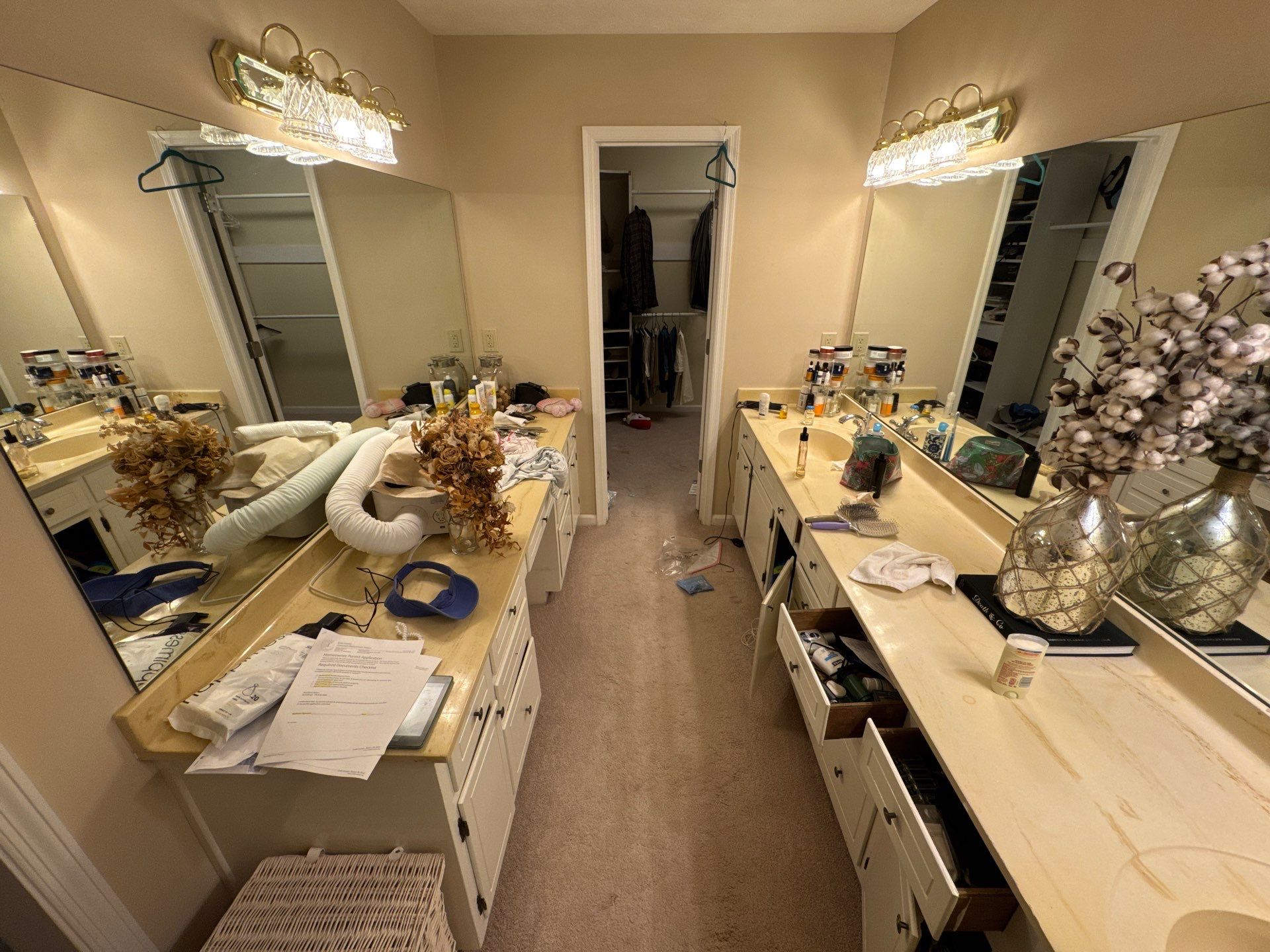 Master bathroom remodeling by Prudencio