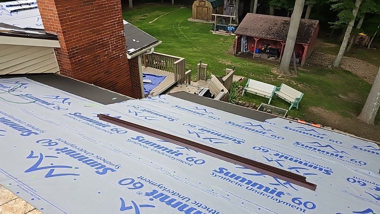 ATLAS PINNACLE COLOR: COASTAL GRANITE by Eagle Eye Roofing