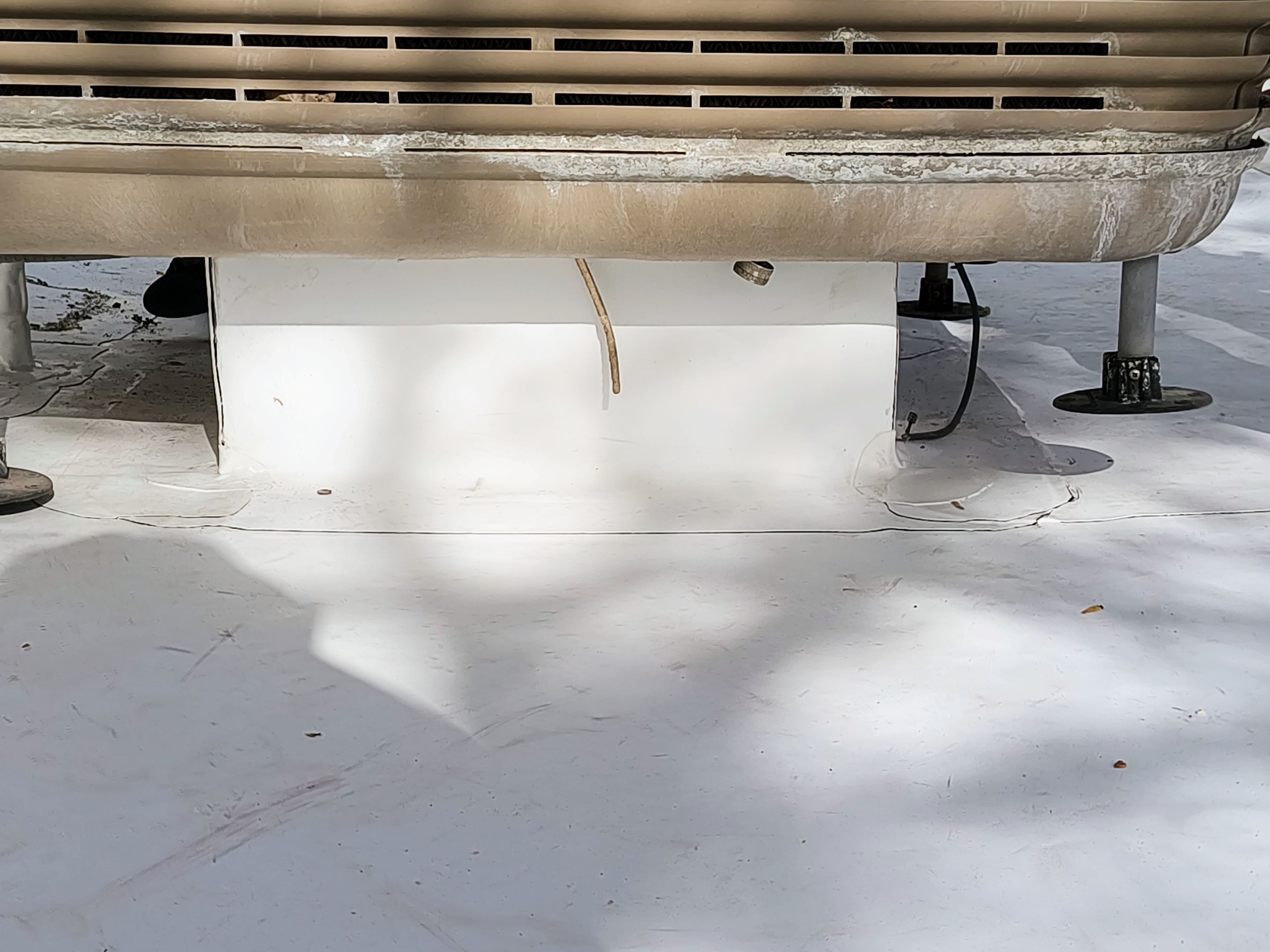 Bros Roofing featured photo.